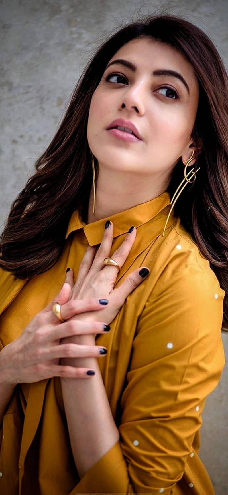 Heroine Kajal Agarwal — 800x1733 wallpaper