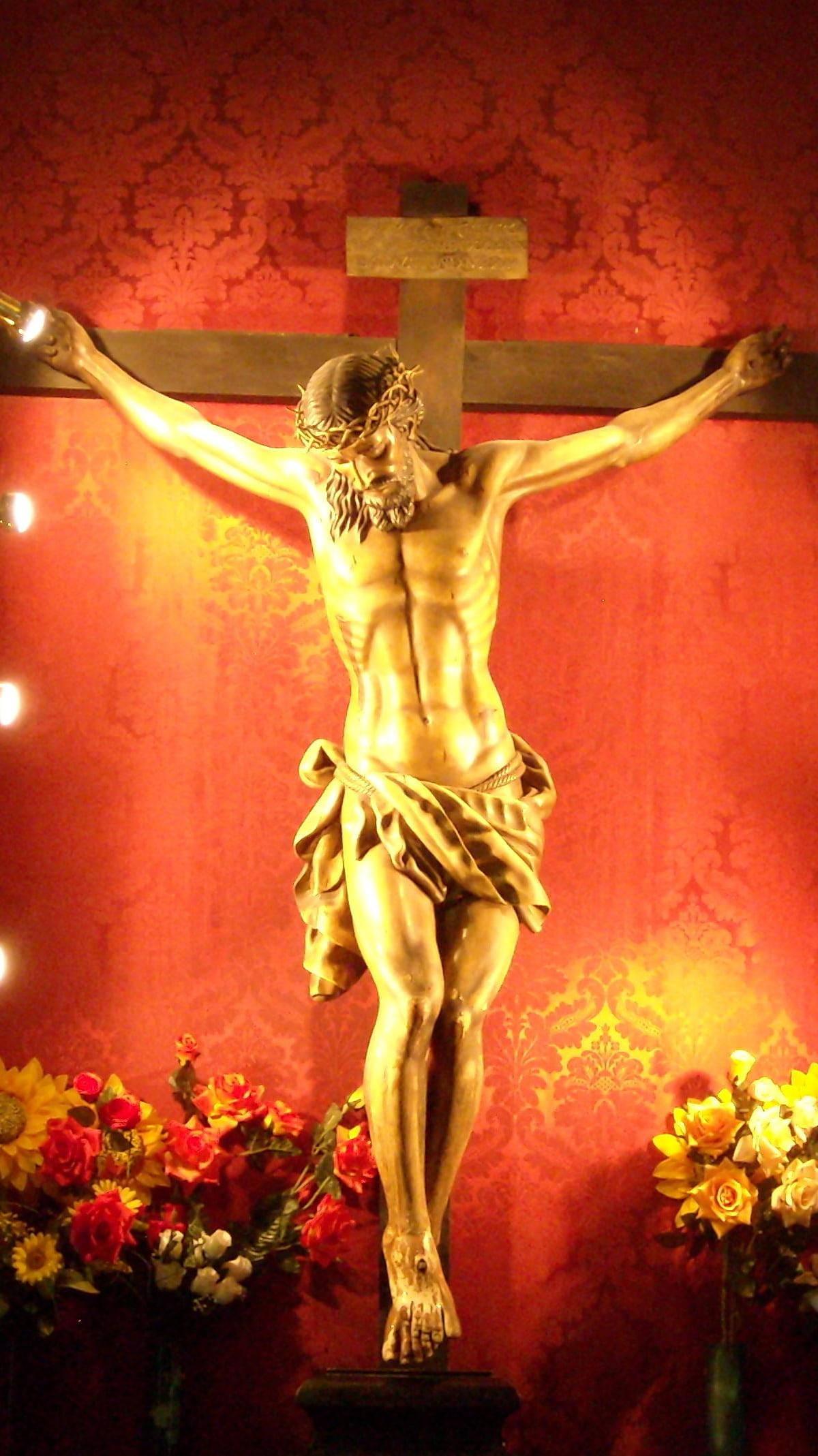 Holy Savior Jesus 4K iPhone — 1200x2137 wallpaper