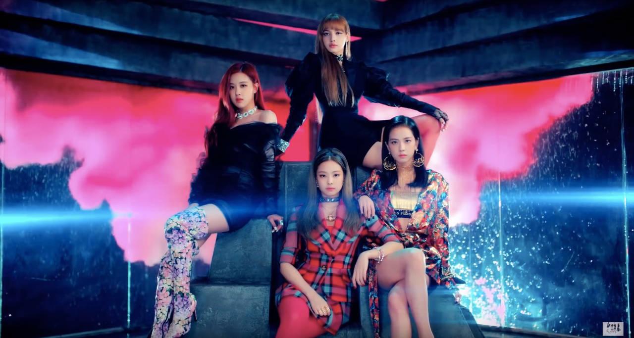 Image Members of K-Pop Group Blackpink in their MV ""DDU-DU DDU-DU"" — 1280x683 wallpaper
