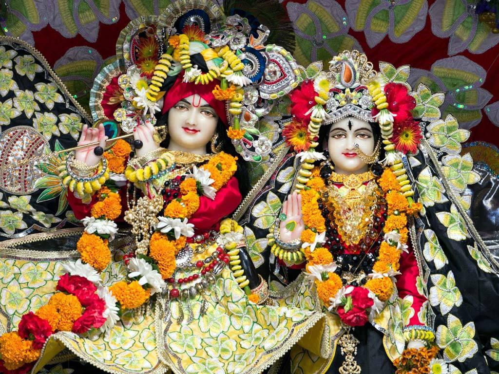 ISKCON Krishna And Radha With Tilaka And Bindhi — 1024x768 wallpaper