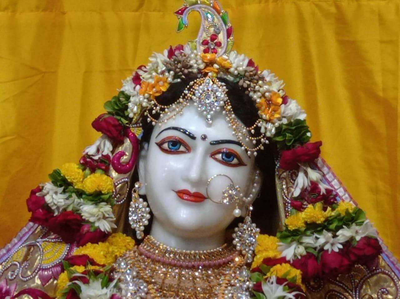 ISKCON Radha Figure — 1280x957 wallpaper