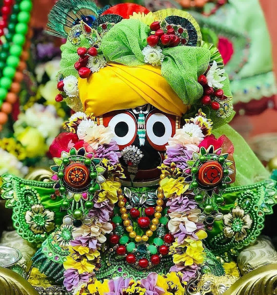 Jagannath In Green Dress — 1080x1151 wallpaper