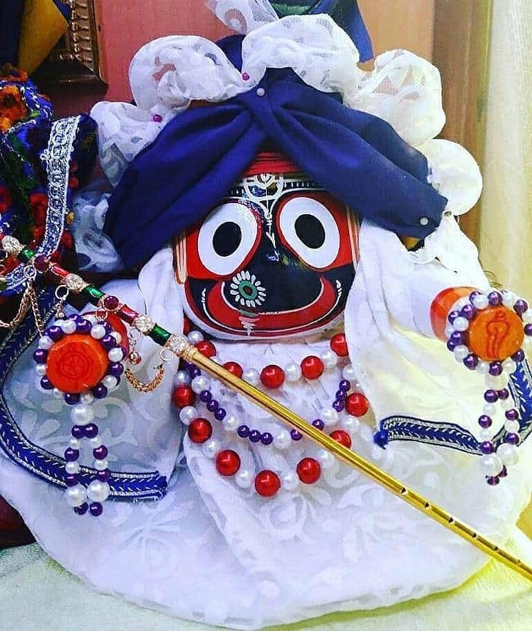 Jagannath In White Outfit — 768x910 wallpaper