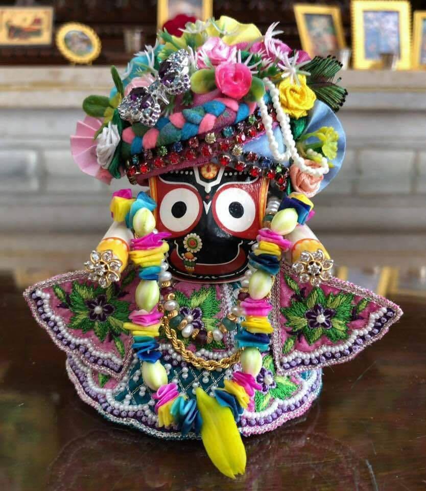 Jagannath With Floral Outfit — 834x960 wallpaper