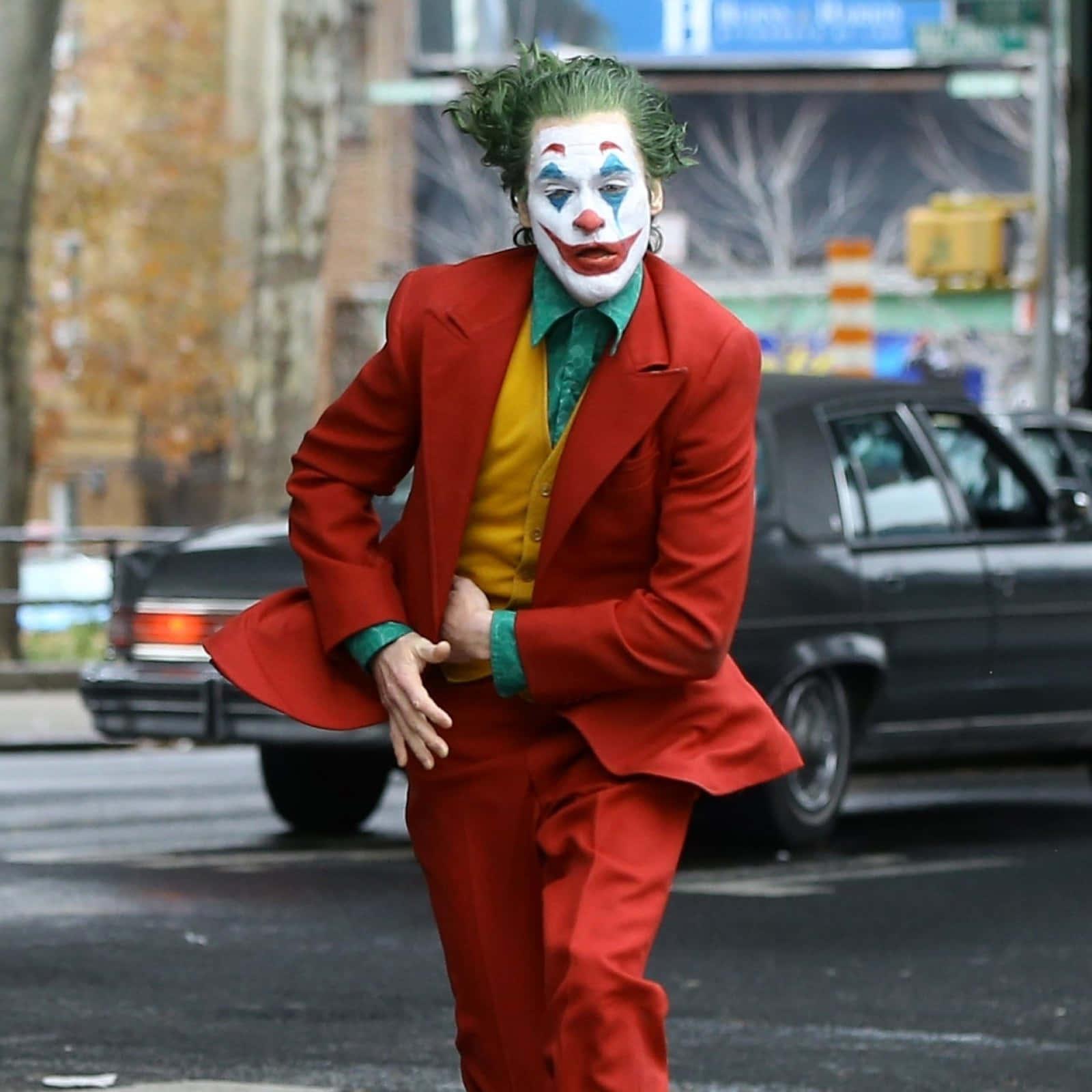 Joaquin Phoenix as the Joker. — 1600x1600 wallpaper