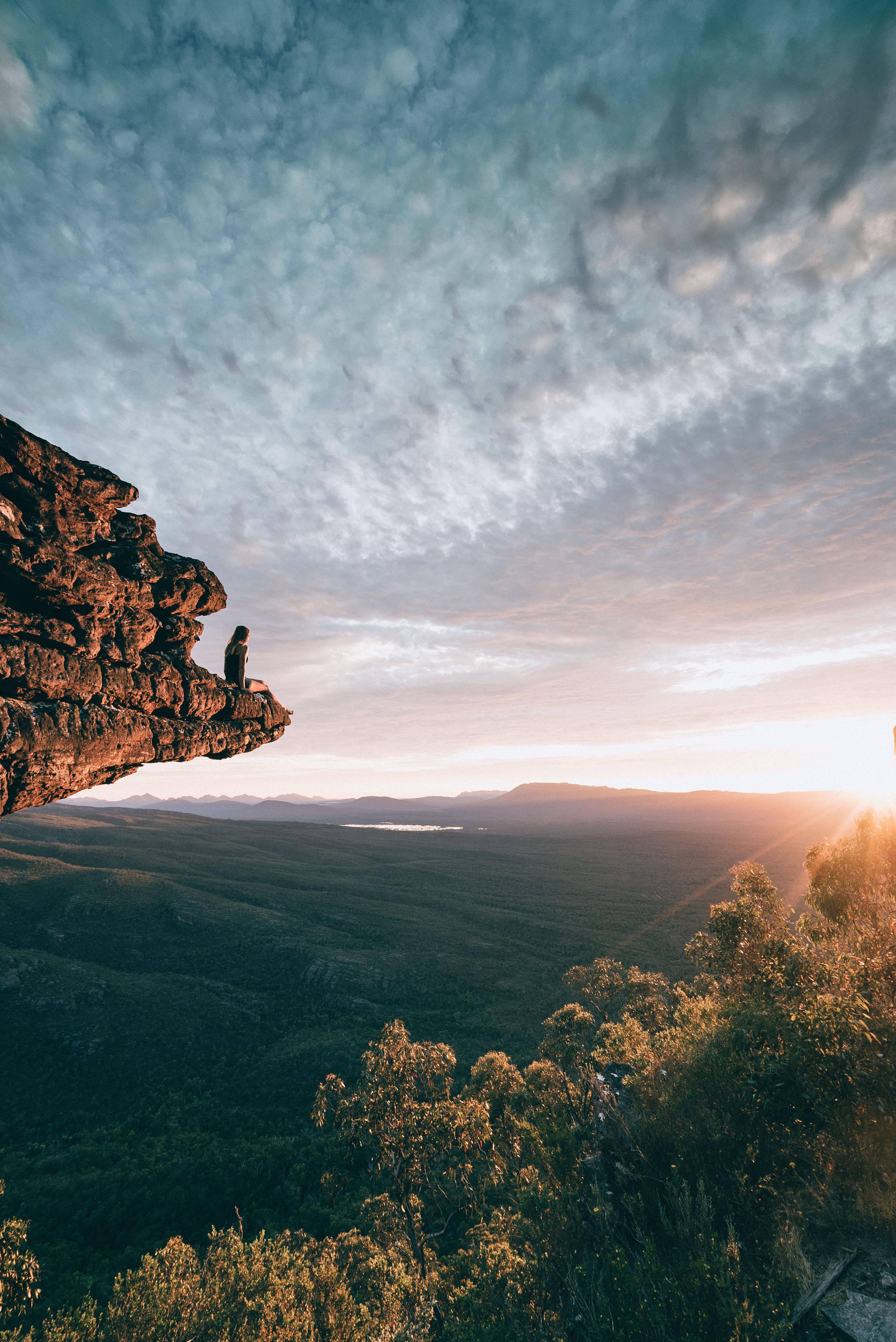 Kanangra Boyd Plateau Cliff Australia — 2832x4240 wallpaper