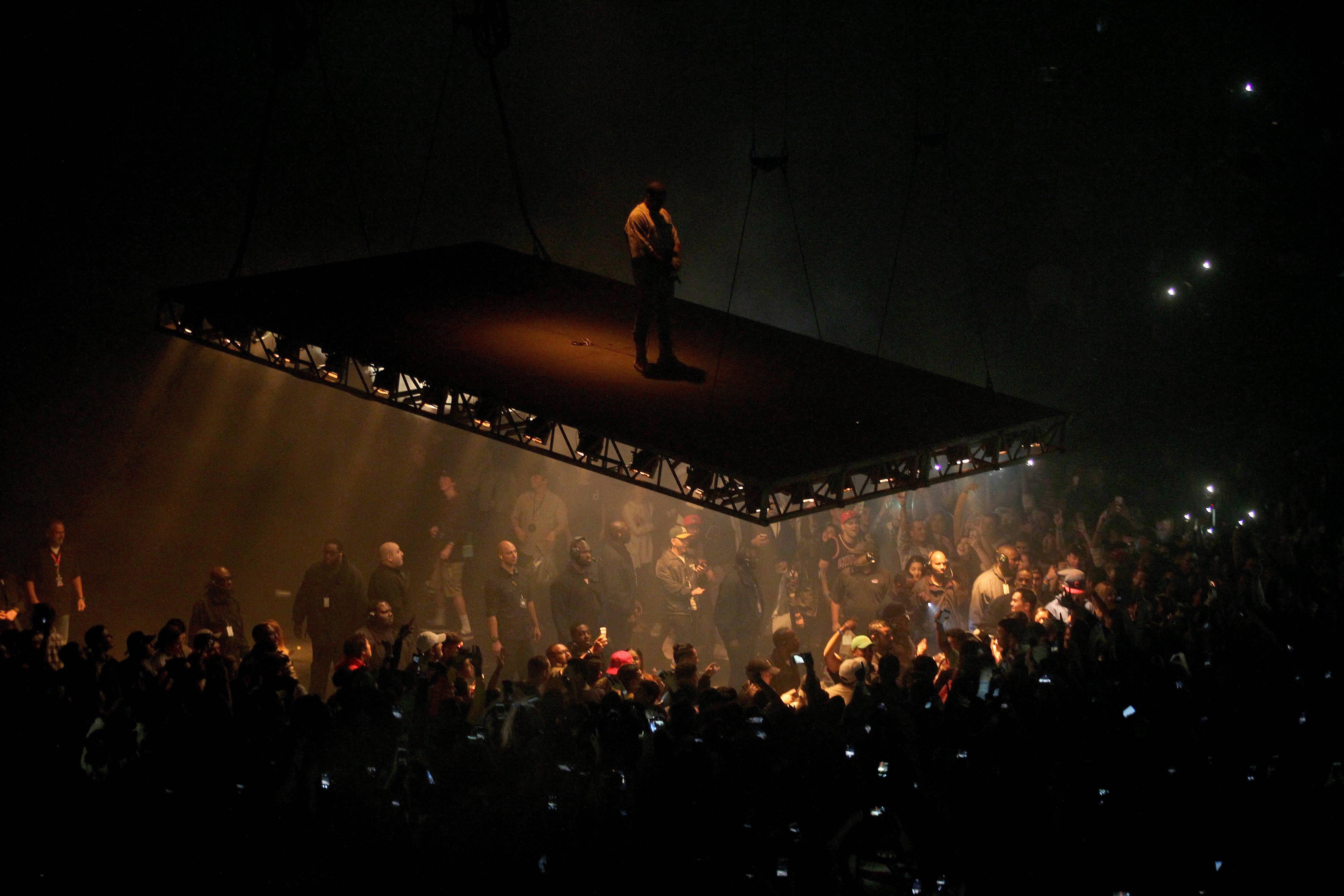 Kanye West On Elevated Stage — 4896x3264 wallpaper