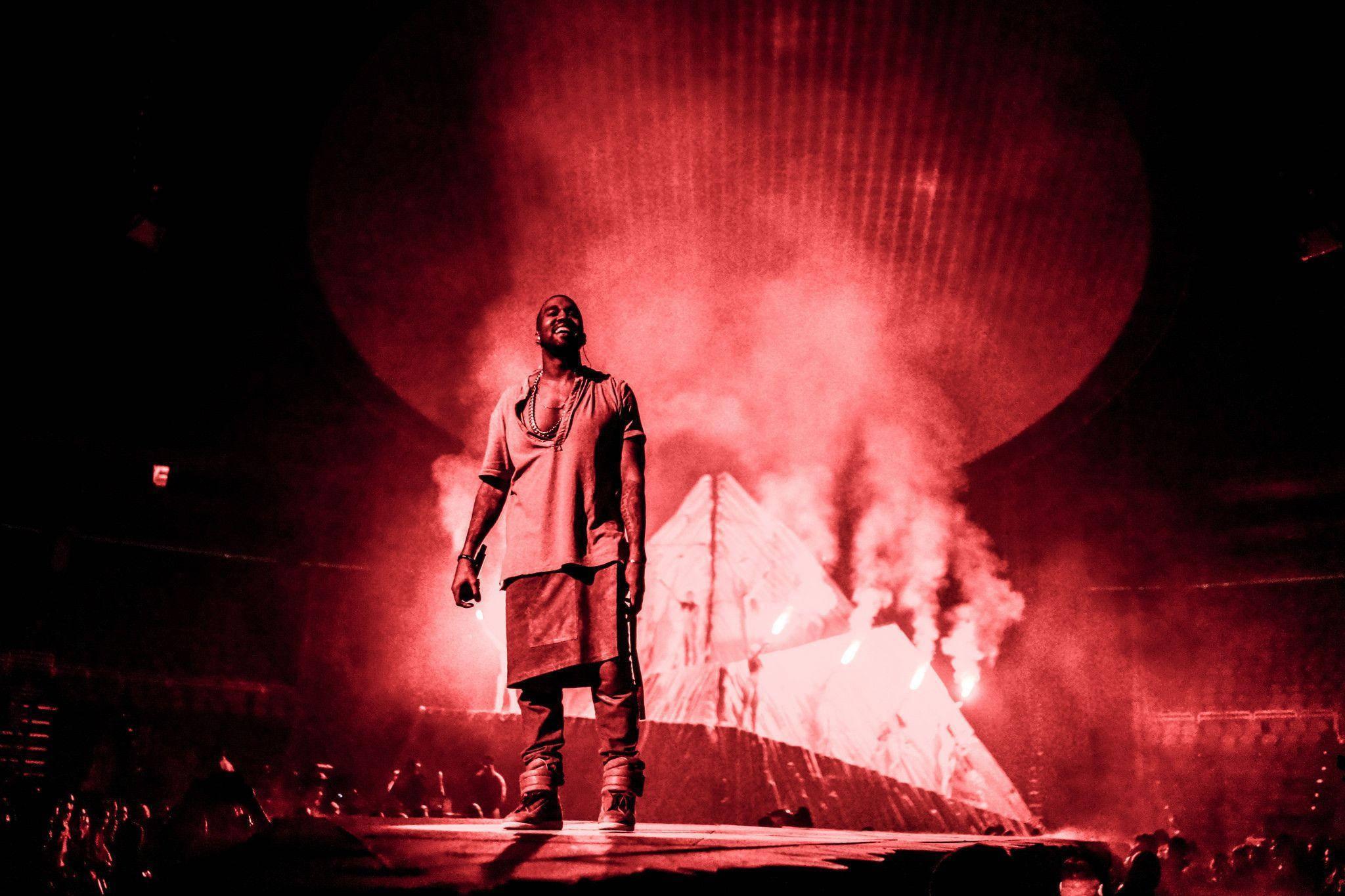 Kanye West Red Stage — 2048x1365 wallpaper