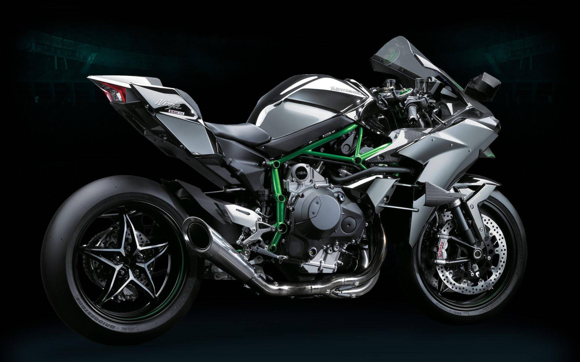 Kawasaki H2r Against Dark — 2000x1250 wallpaper