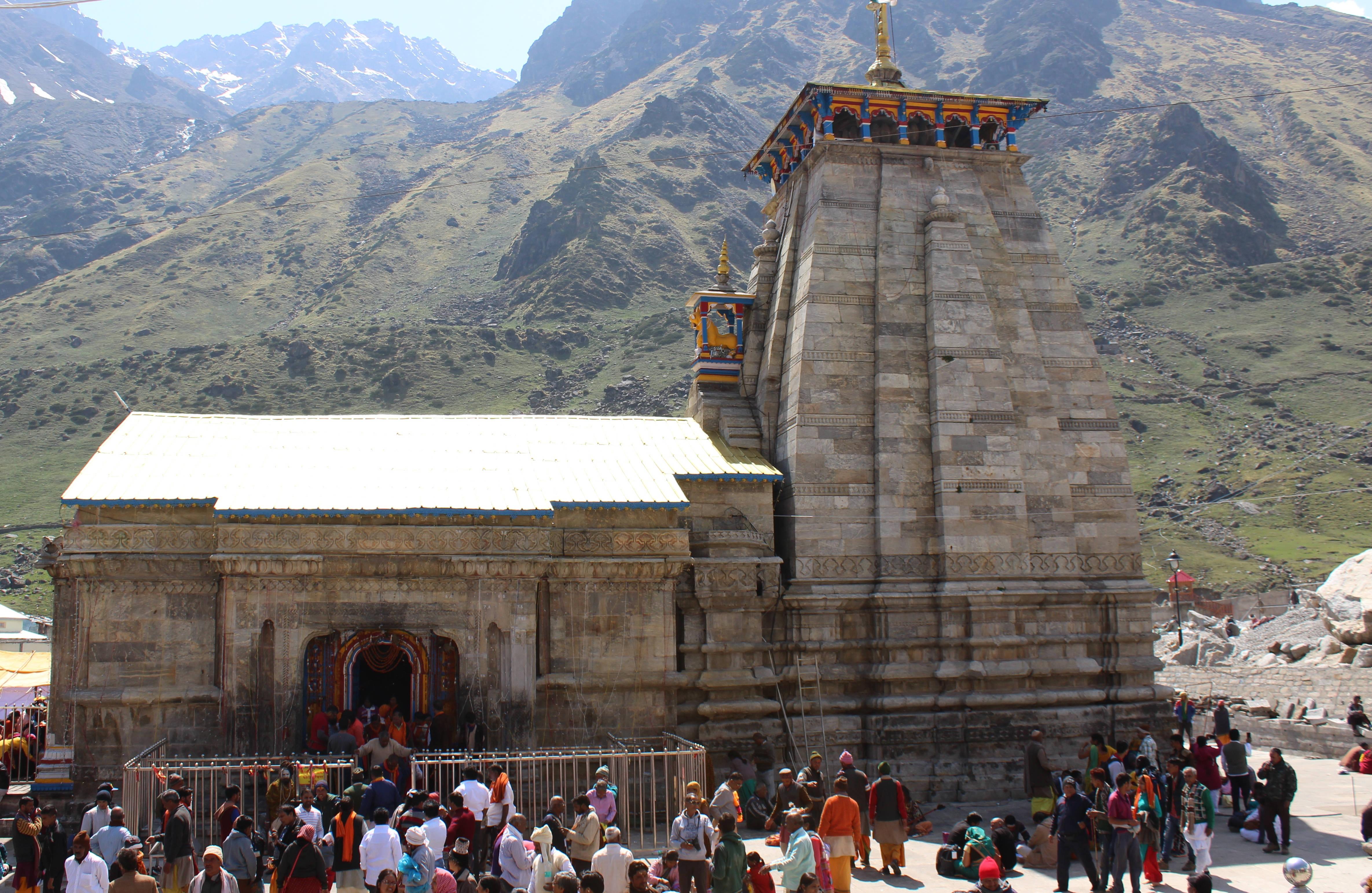 Kedarnath Stone Walls 4K — 4740x3083 wallpaper