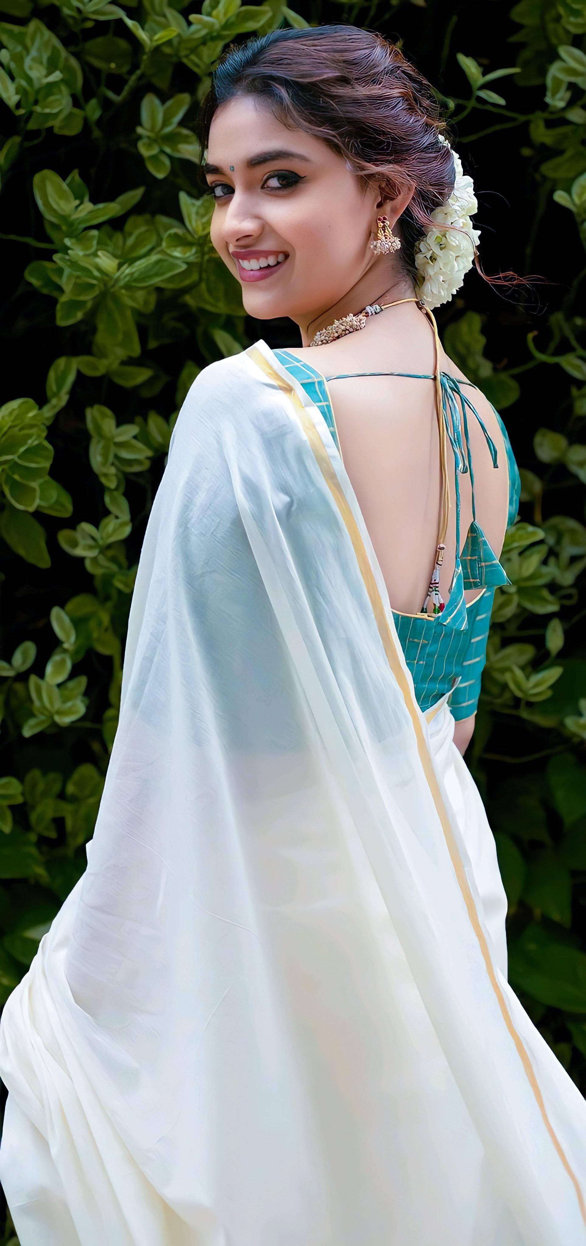 Keerthi Suresh Elegantly Dressed in a White Sari — 1927x4096 wallpaper