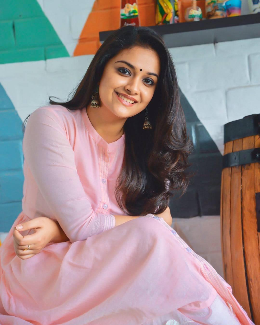 Keerthi Suresh Mesmerizing in Simple Pink Dress — 1080x1349 wallpaper