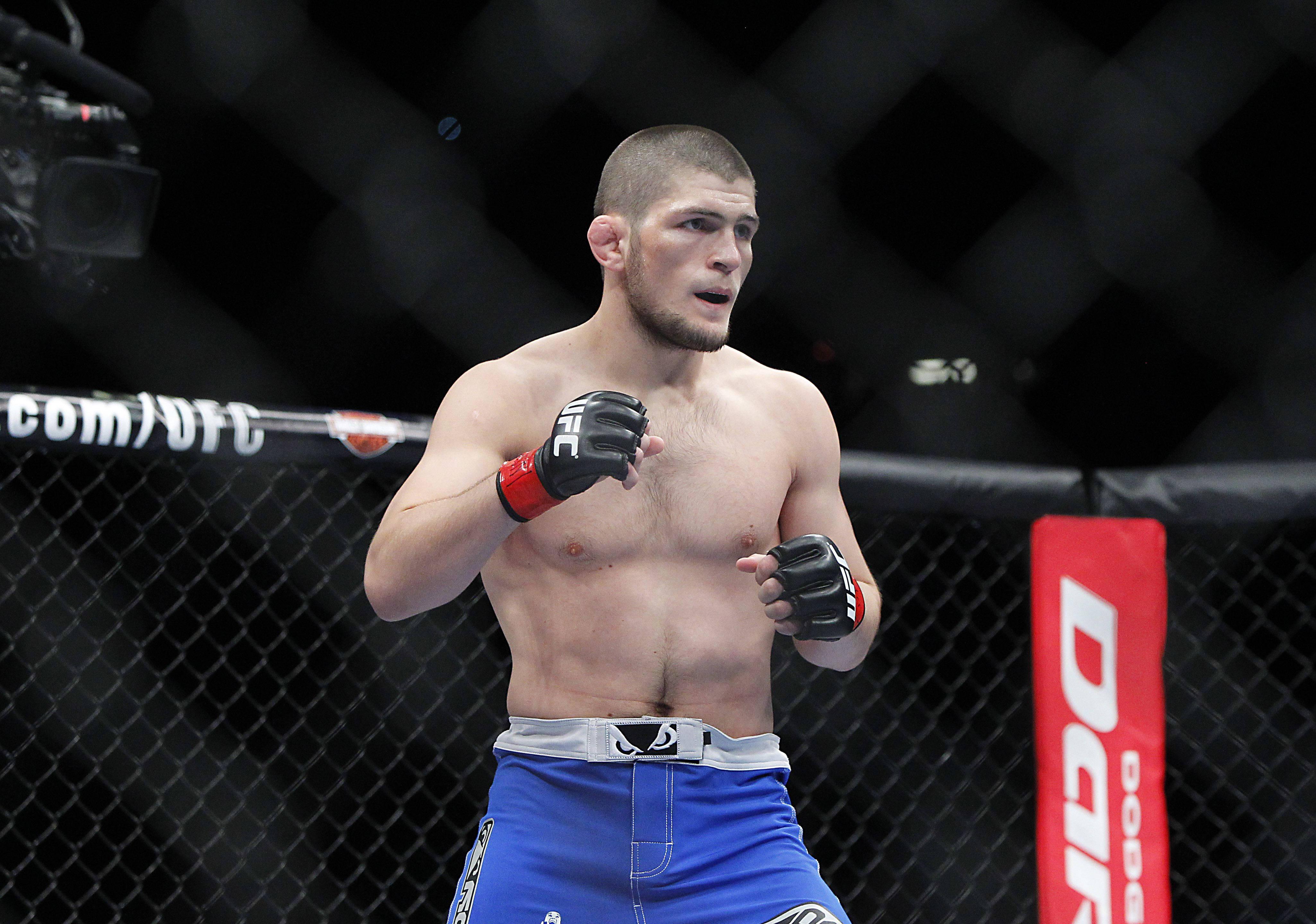 Khabib Nurmagomedov UFC Fighting — 4100x2880 wallpaper
