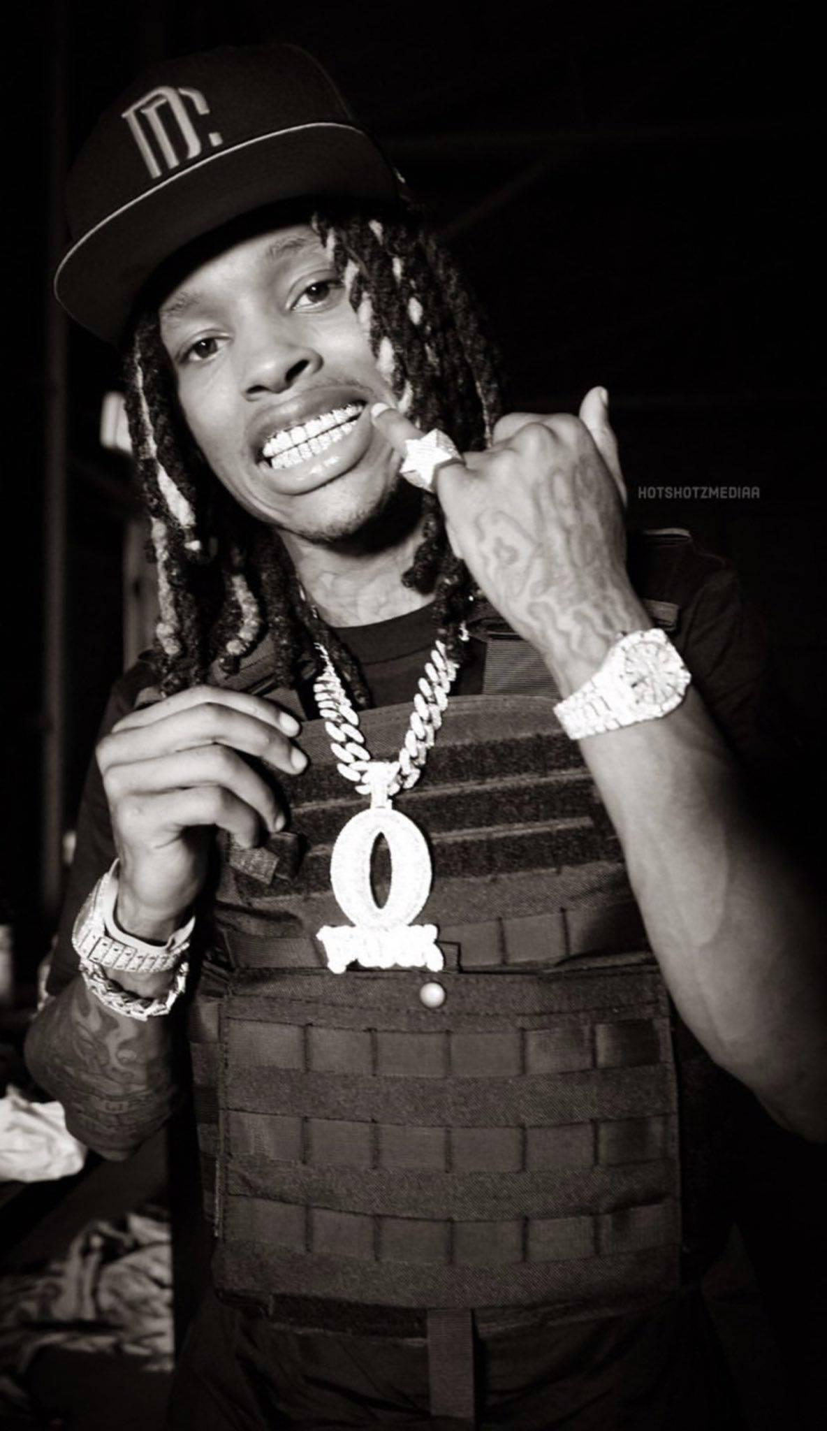 King Von Monochromatic Shot — 1184x2048 wallpaper