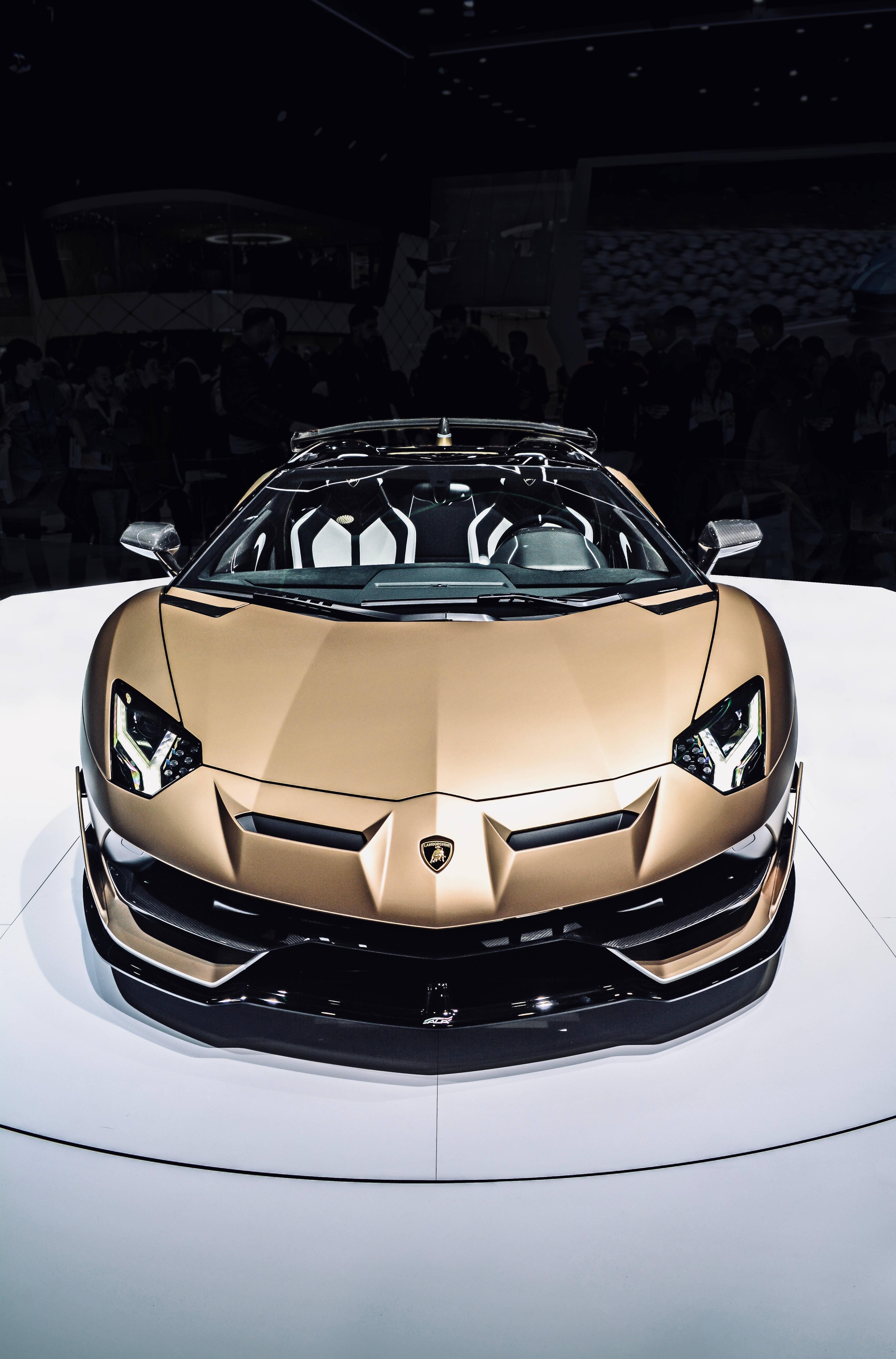 Lamborghini SVJ Roadster Sports Car — 3958x6000 wallpaper