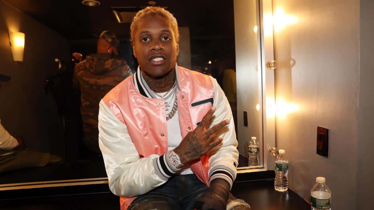 Lil Durk Backstage Pose — 1200x675 wallpaper