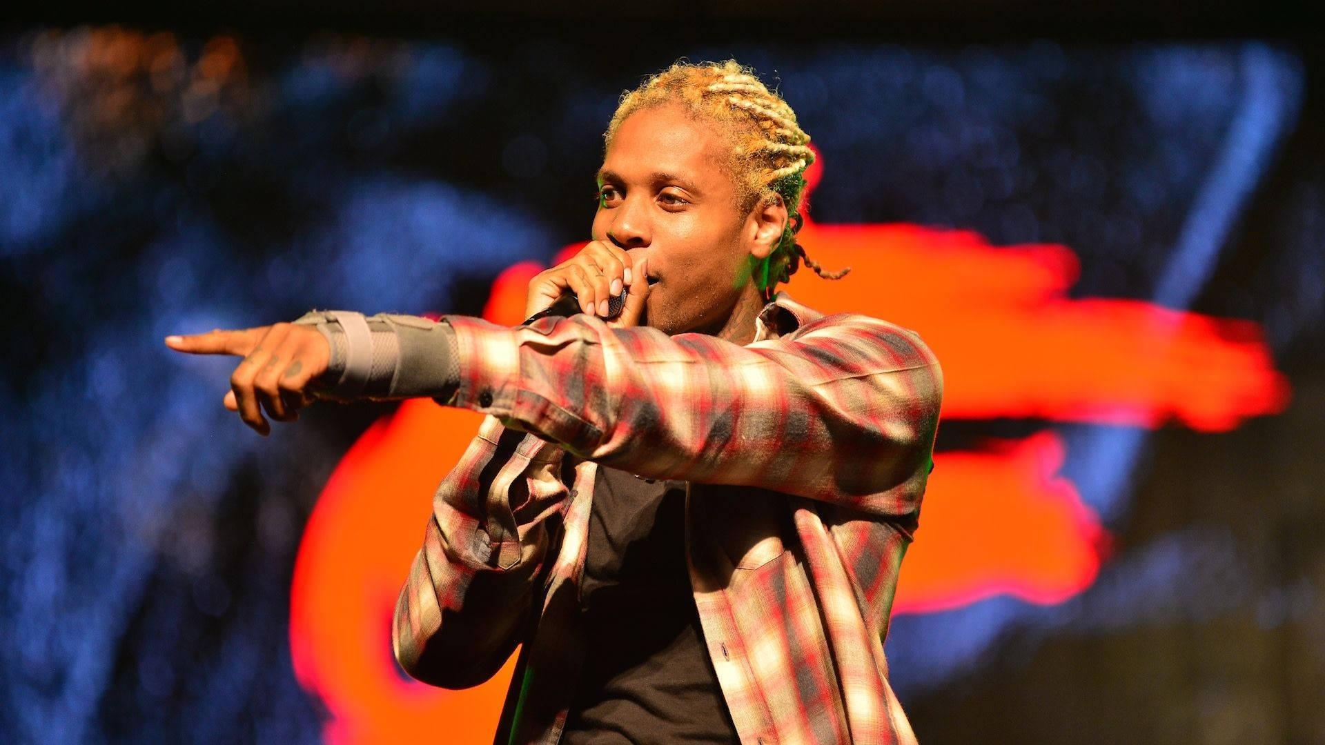 Lil Durk Pointing At Fans — 1920x1080 wallpaper