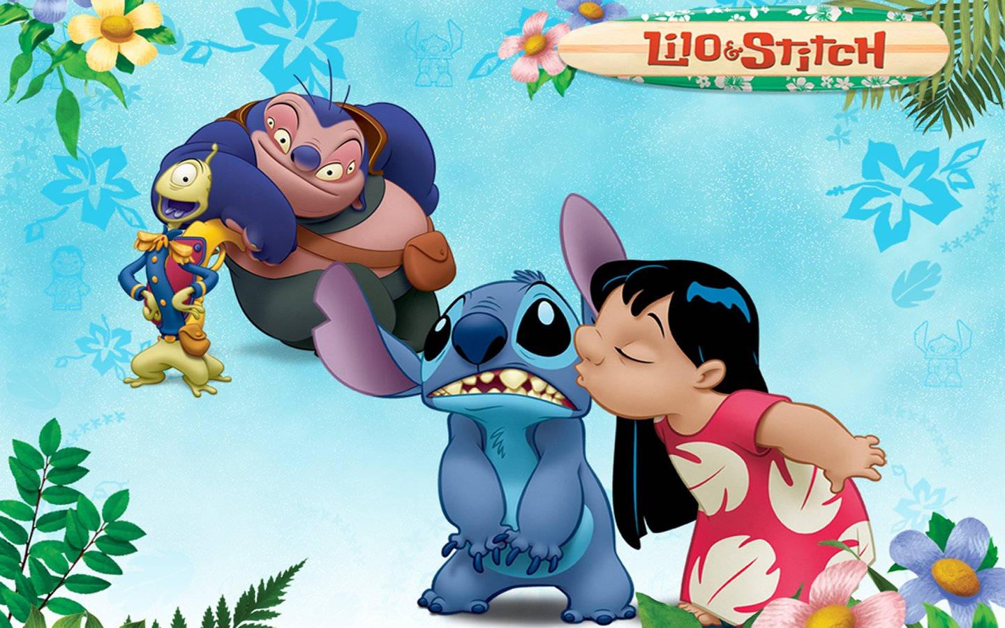 Lilo Kisses Cute Stitch — 1440x900 wallpaper