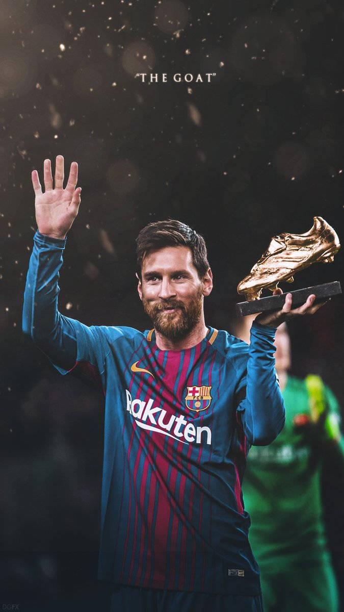 Lionel Messi poses with Golden Boot — 675x1200 wallpaper