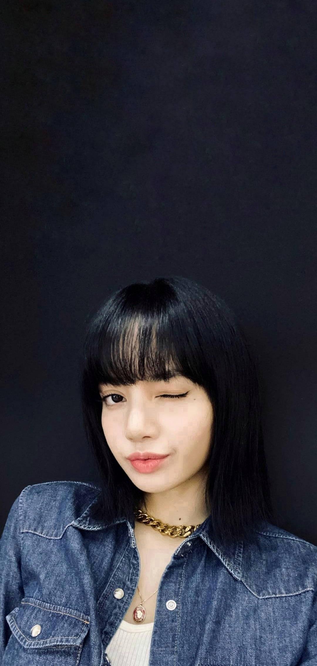 Lisa Blackpink HD Weibo International Selfie — 1080x2265 wallpaper