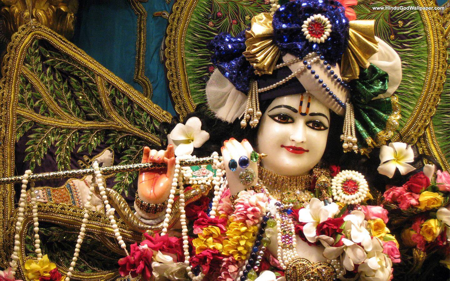 Lord Krishna Depiction In ISKCON Temple — 1440x900 wallpaper