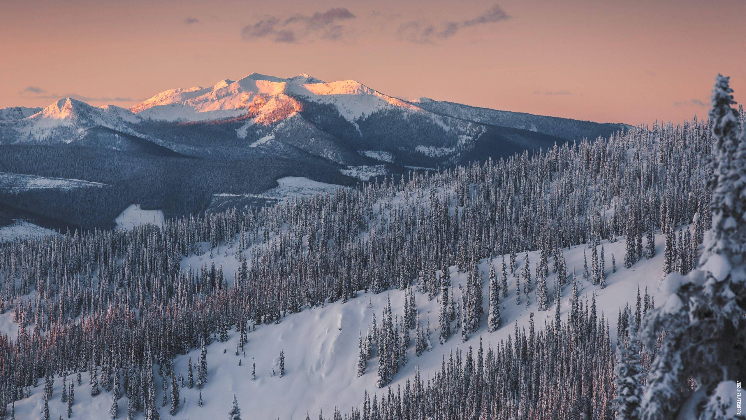 MacBook Pro Snowy Mountain Range HD — 2560x1440 wallpaper