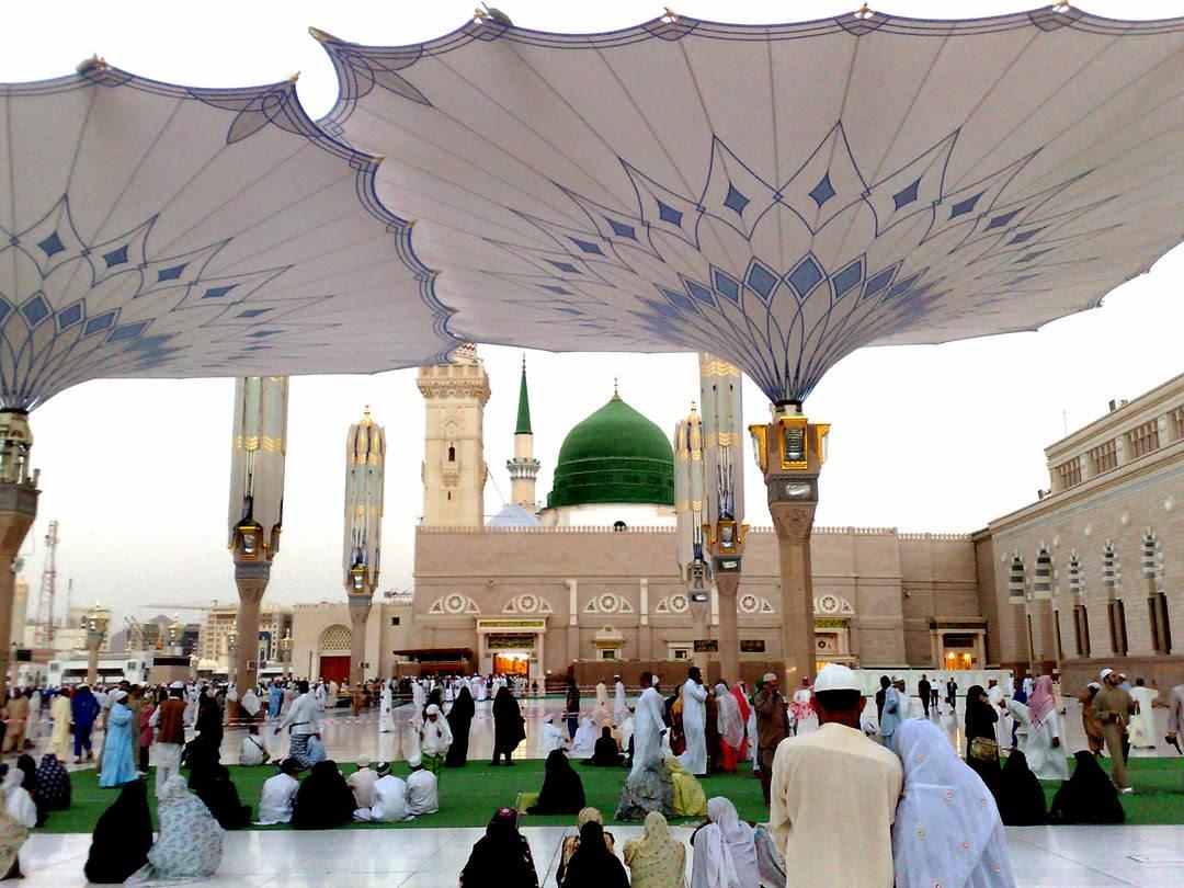 Madina Sharif Plaza Umbrella — 1080x810 wallpaper
