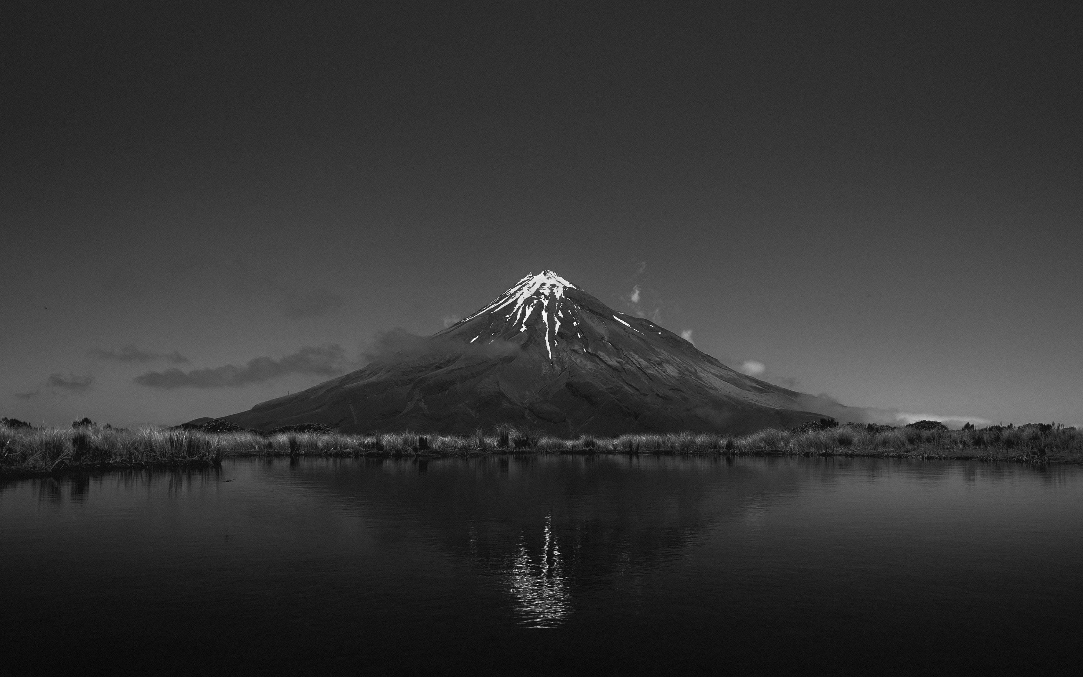 Majestic Peaks of a Blackout Gray Mountain Range — 3676x2298 wallpaper