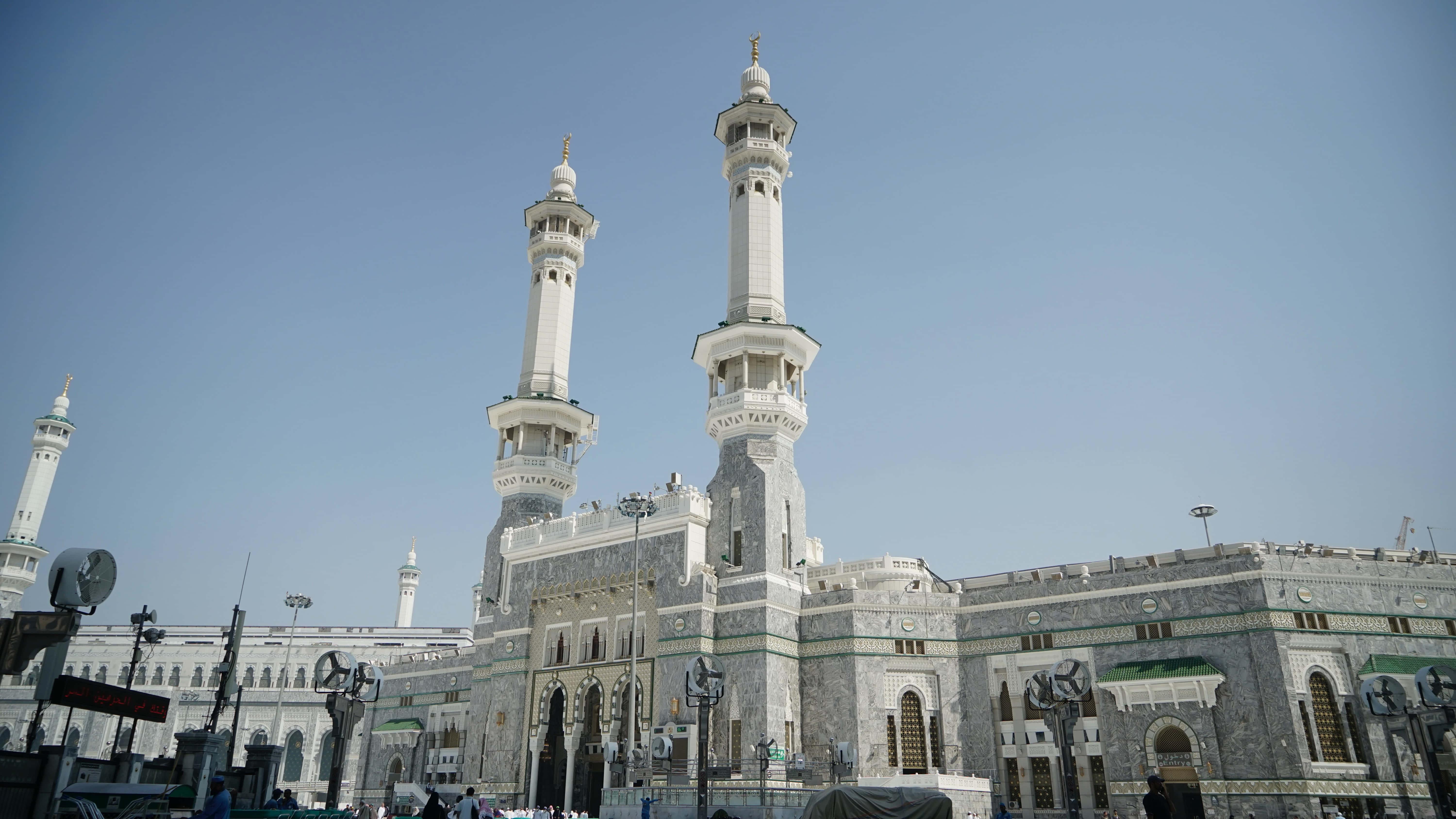 Masjid Al Haram Islamic Background — 6000x3376 wallpaper