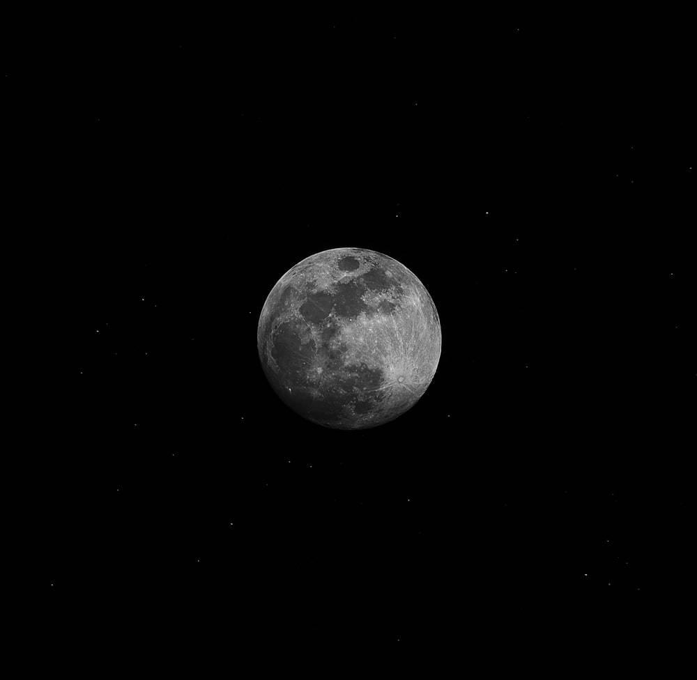 Moon Aesthetic Close-Up — 1000x976 wallpaper