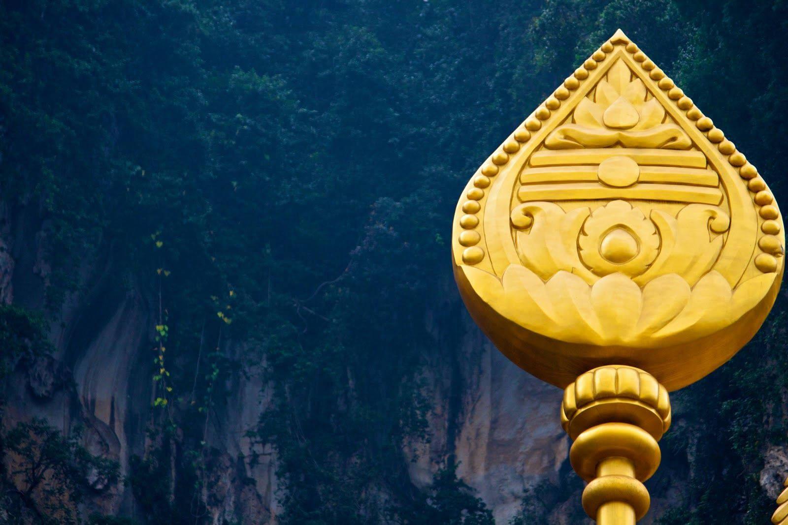 Murugan Vel In Golden Statue