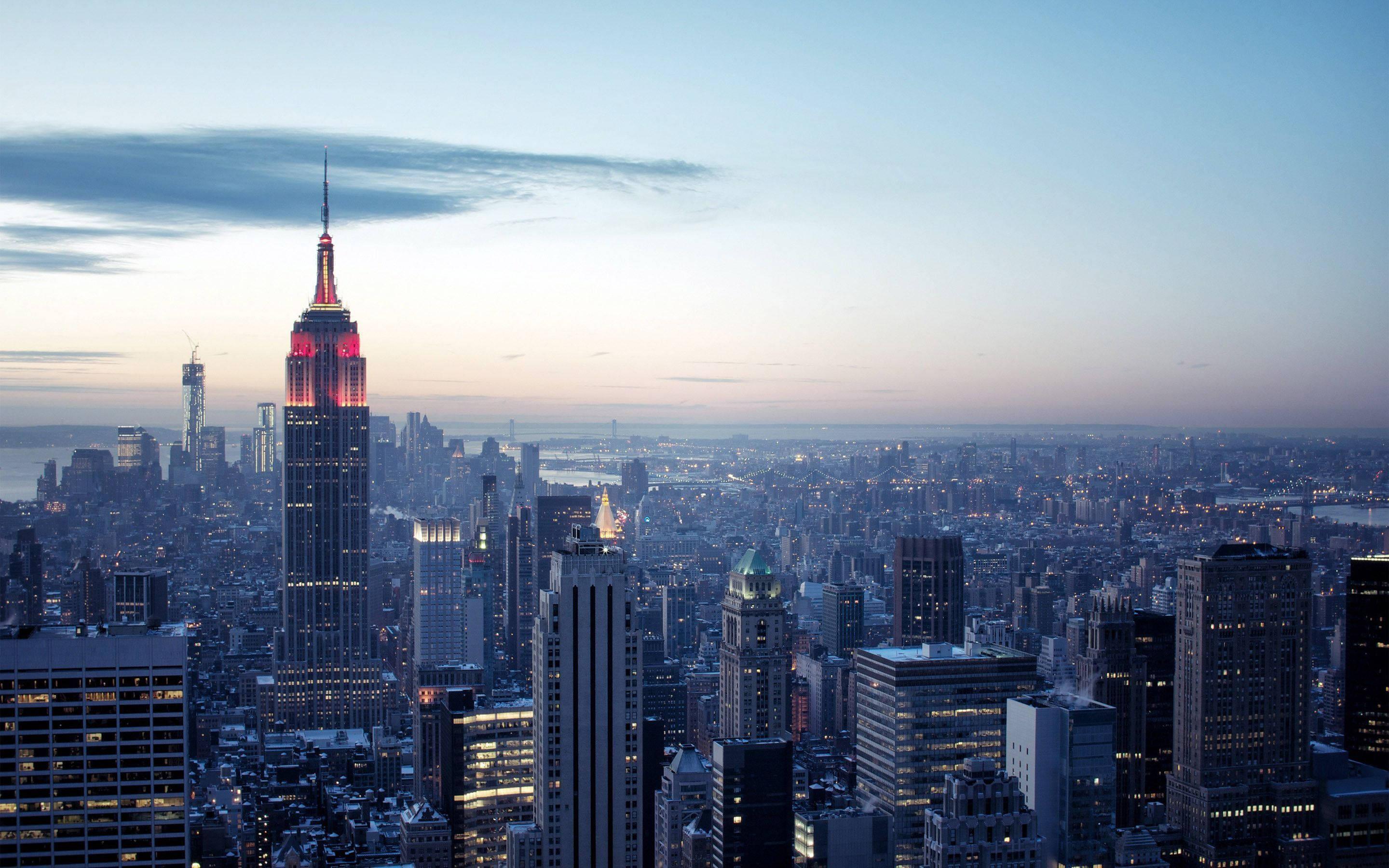 New York City Rockefeller Center at Twilight — 2880x1800 wallpaper