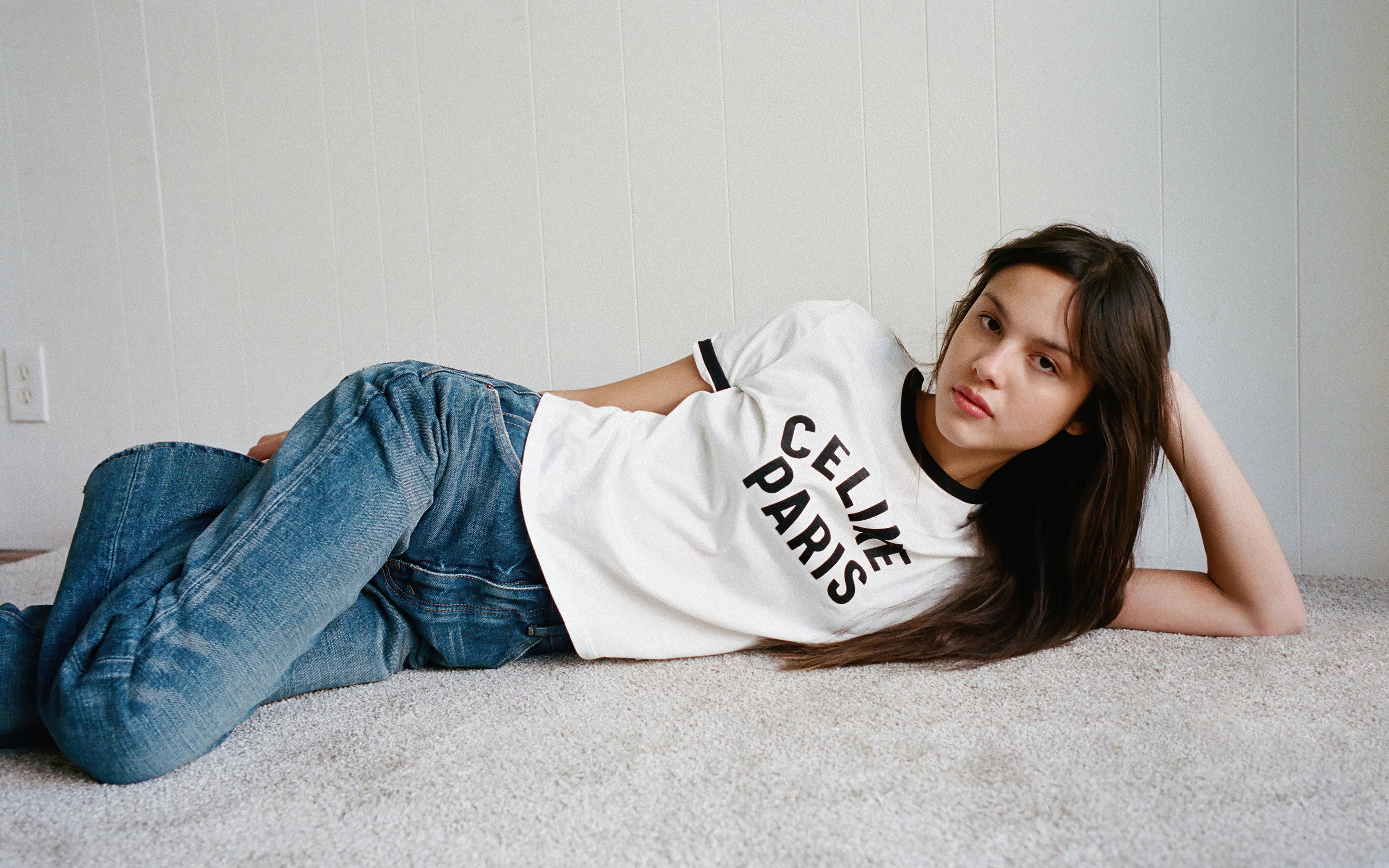 Olivia Rodrigo W Magazine 2021 — 5120x3200 wallpaper