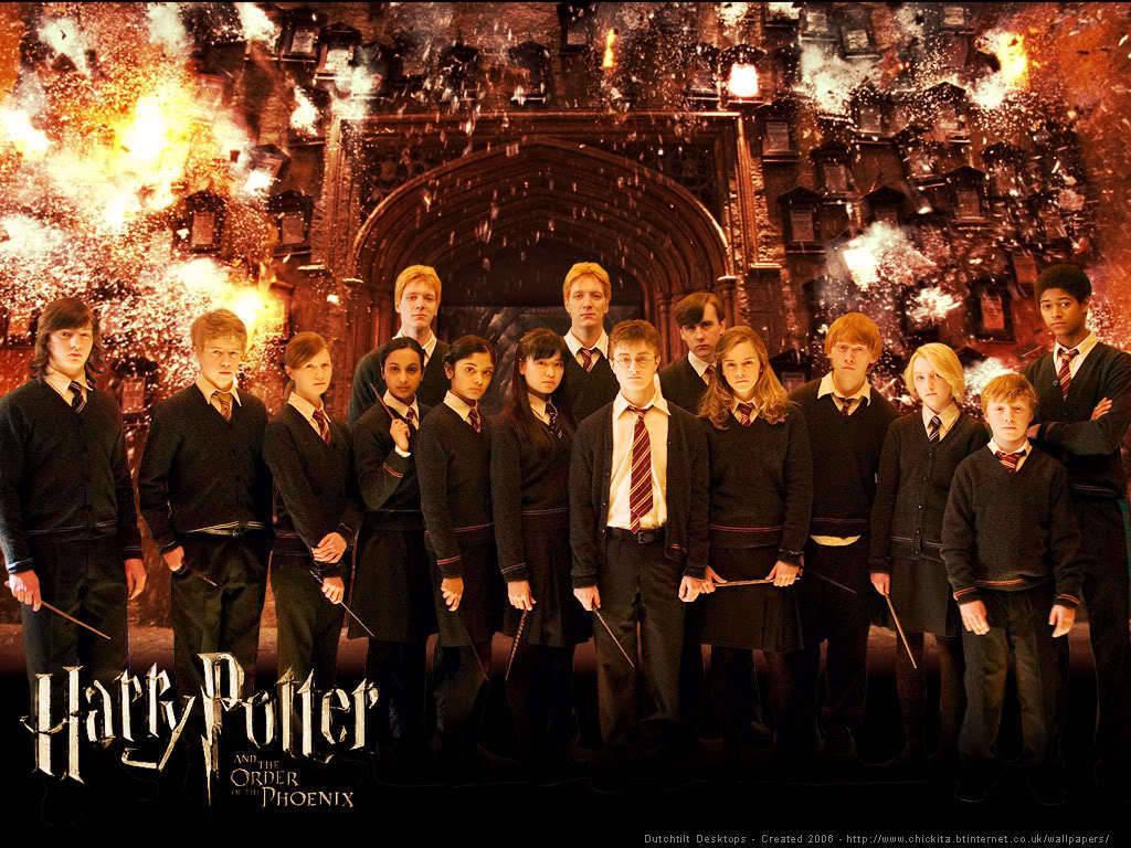 Outsmart your Foes from Gryffindor at Hogwarts — 1024x768 wallpaper