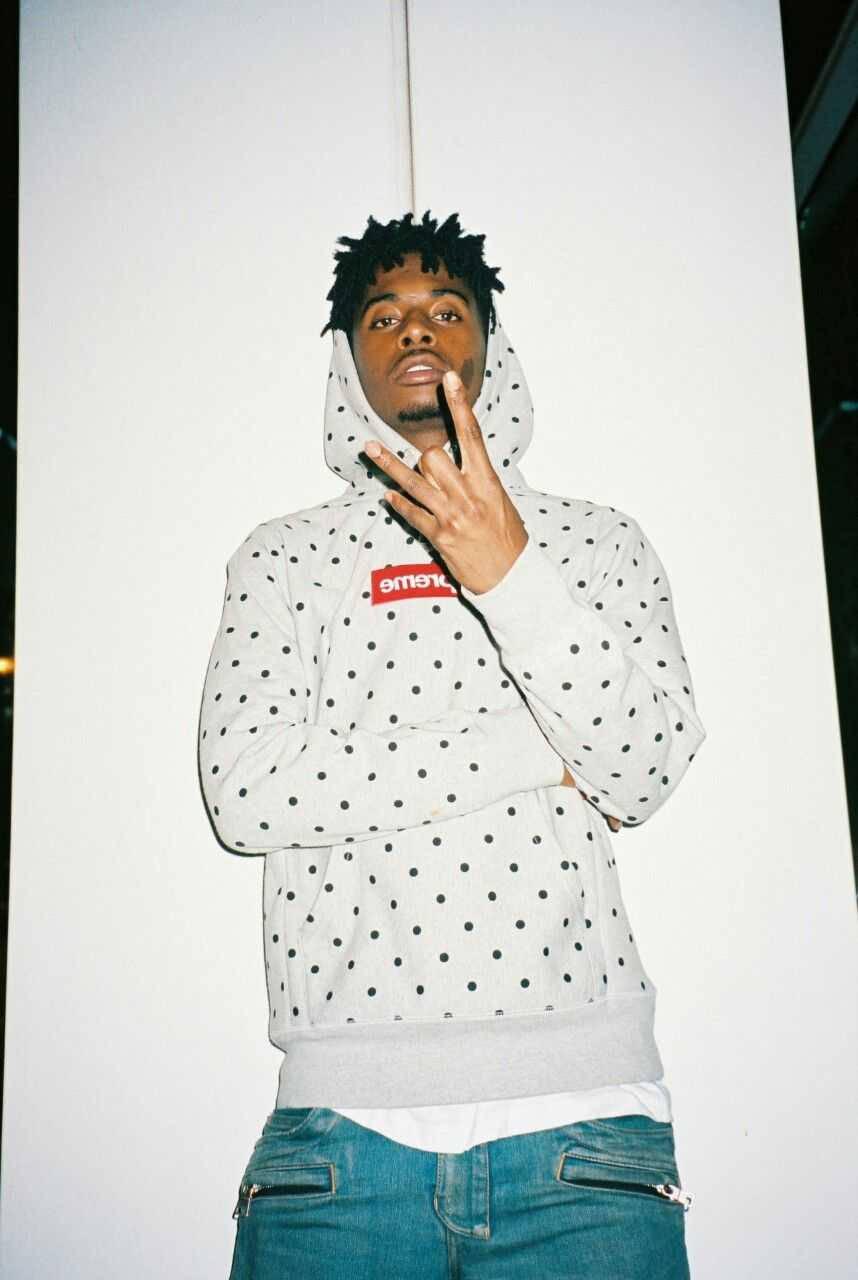 Playboi Carti PFP In Polka Dots — 858x1280 wallpaper