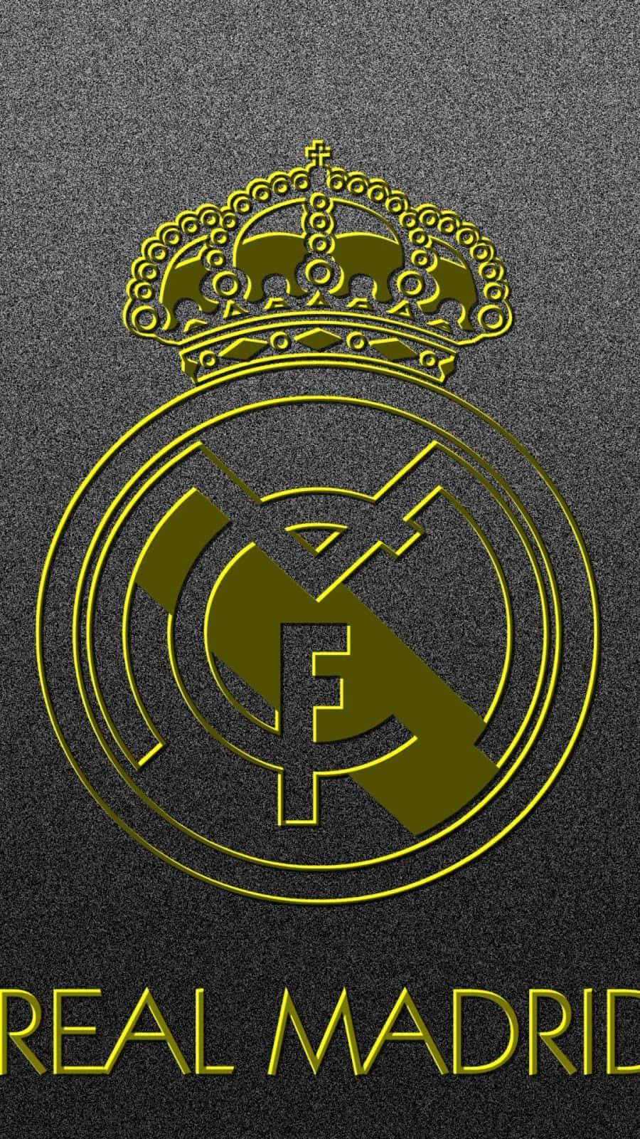 Real Madrid Takes Home the Trophy — 900x1600 wallpaper