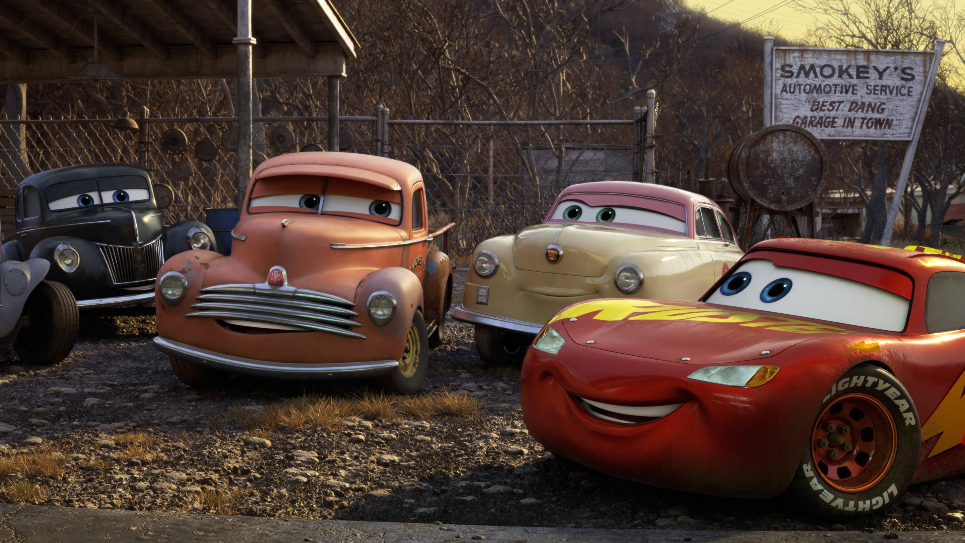 Red Lightning McQueen at Full Speed — 3840x2160 wallpaper