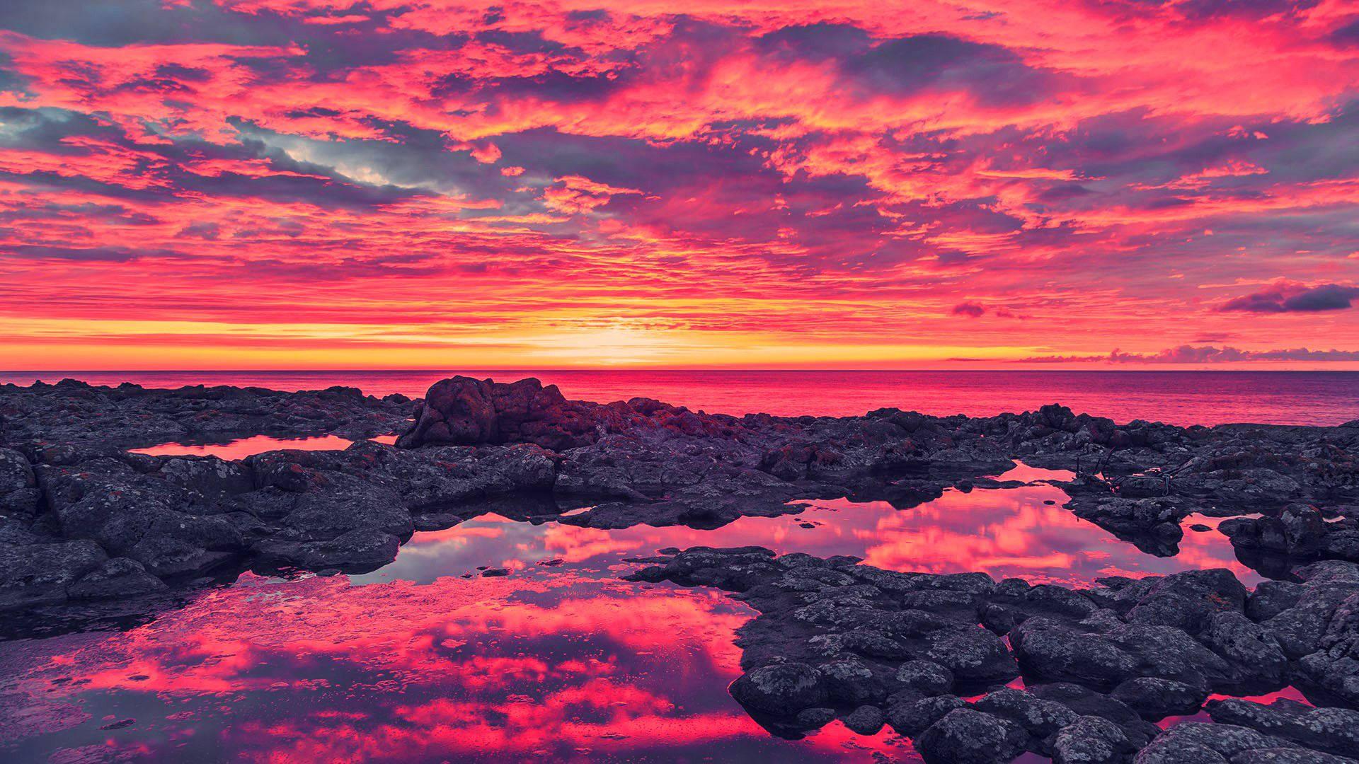Red Rocky Ocean Laptop — 1920x1080 wallpaper