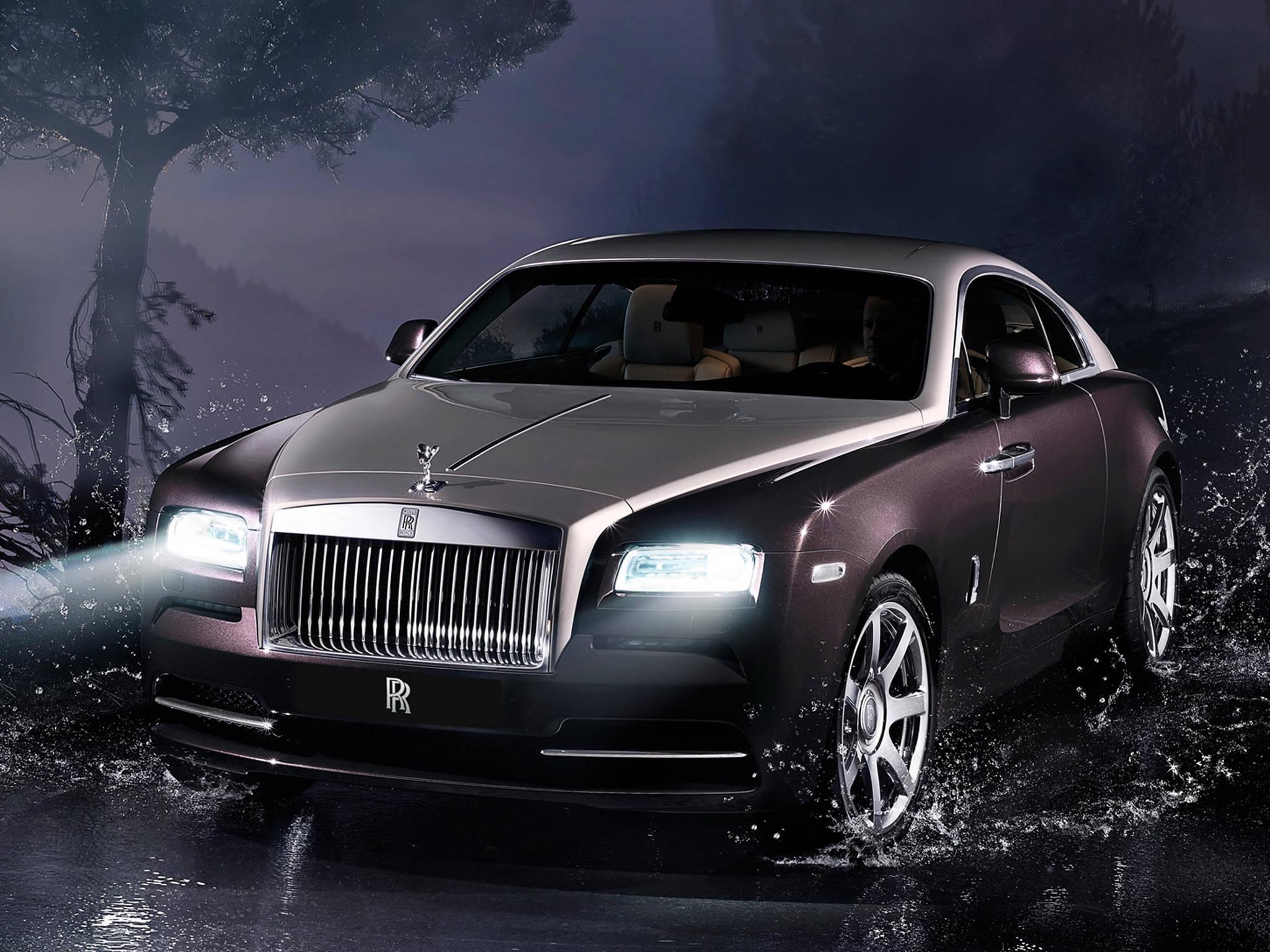 Rolls Royce Wraith Under Night Sky — 2048x1536 wallpaper