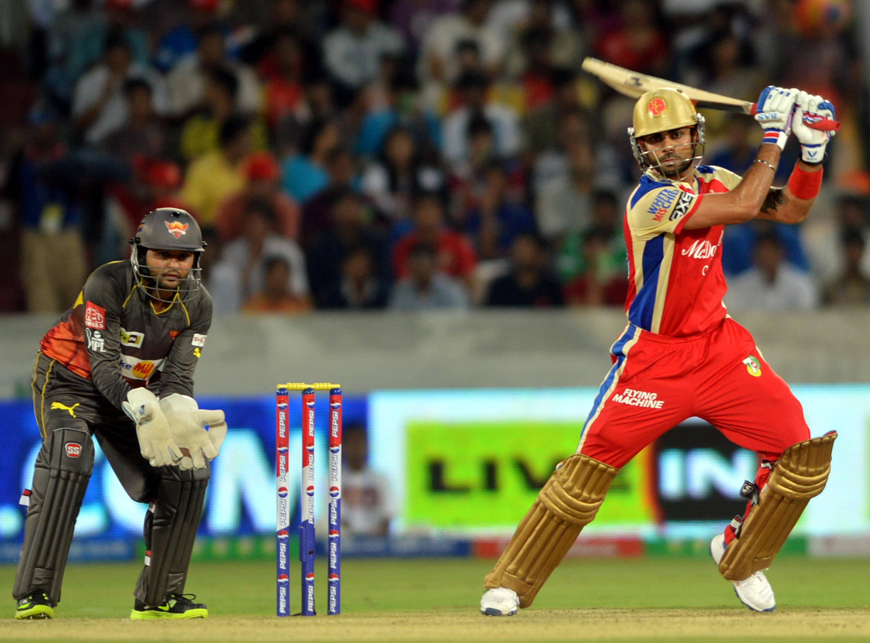 Royal Challengers Bangalore In Action — 3000x2217 wallpaper