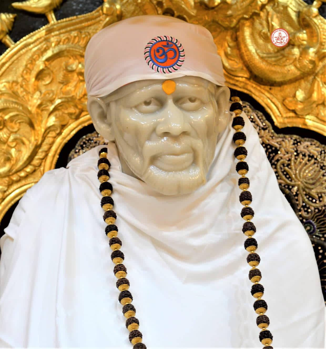 Sacred Statue Of Sai Baba Phone — 1240x1326 wallpaper