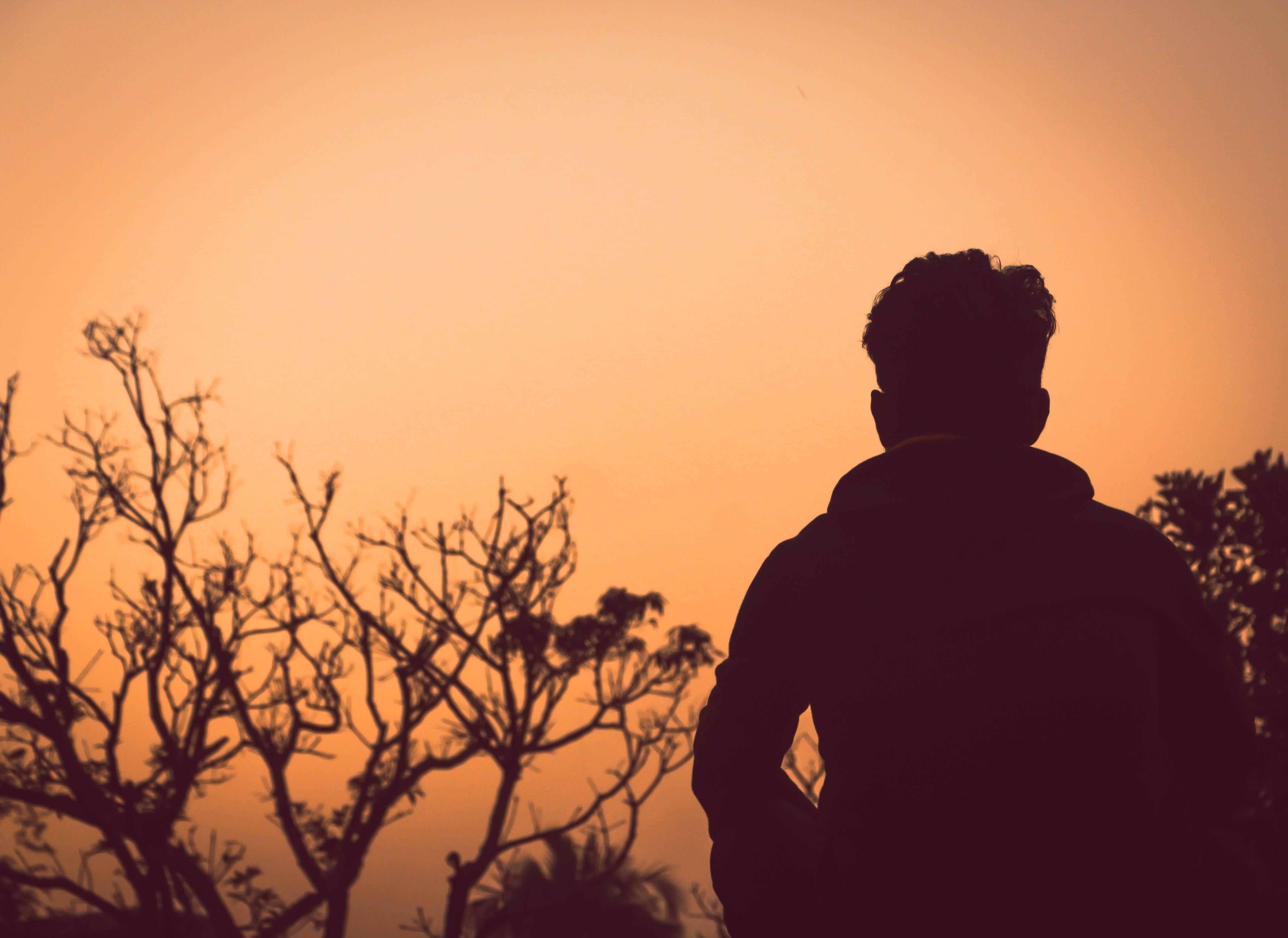 Sad Boy With Sepia Tone — 4748x3456 wallpaper