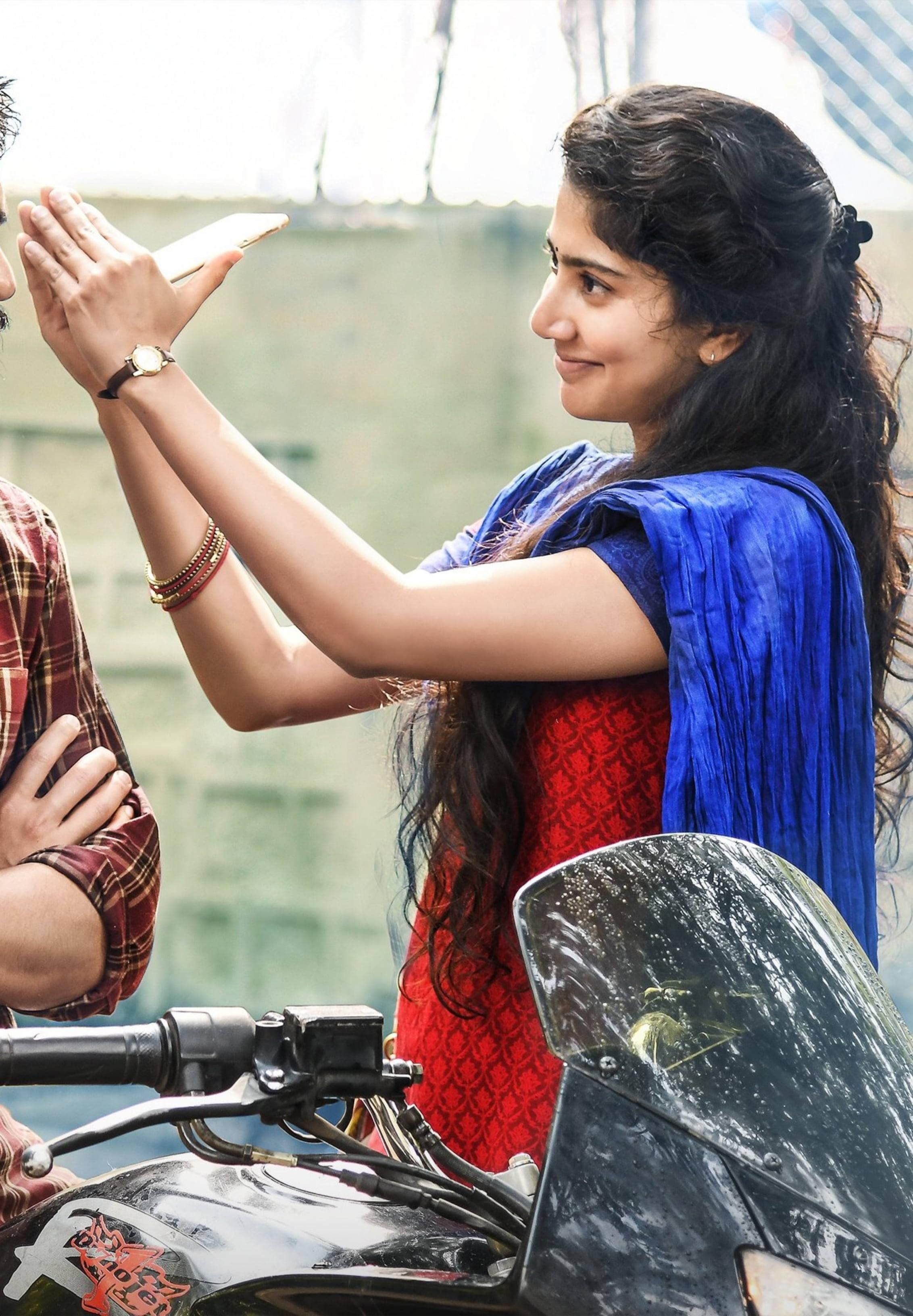 Sai Pallavi and an Unidentified Co-star — 2264x3264 wallpaper