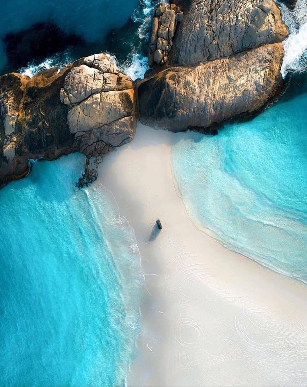 Samsung Full HD - Breathtaking Aerial View of the Ocean — 1071x1347 wallpaper