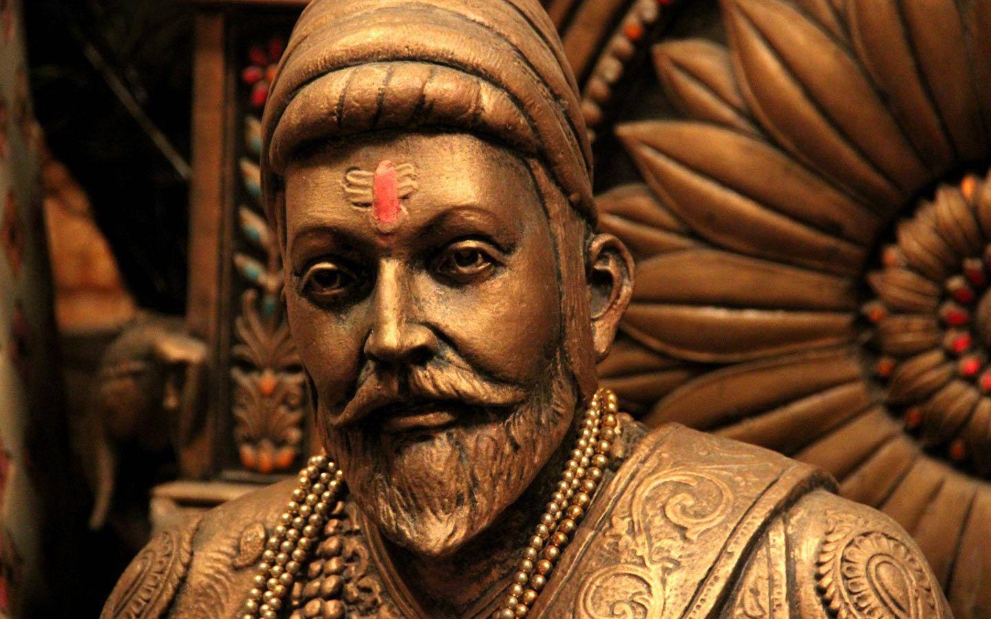 Shivaji Maharaj Gold Statue HD — 1440x900 wallpaper