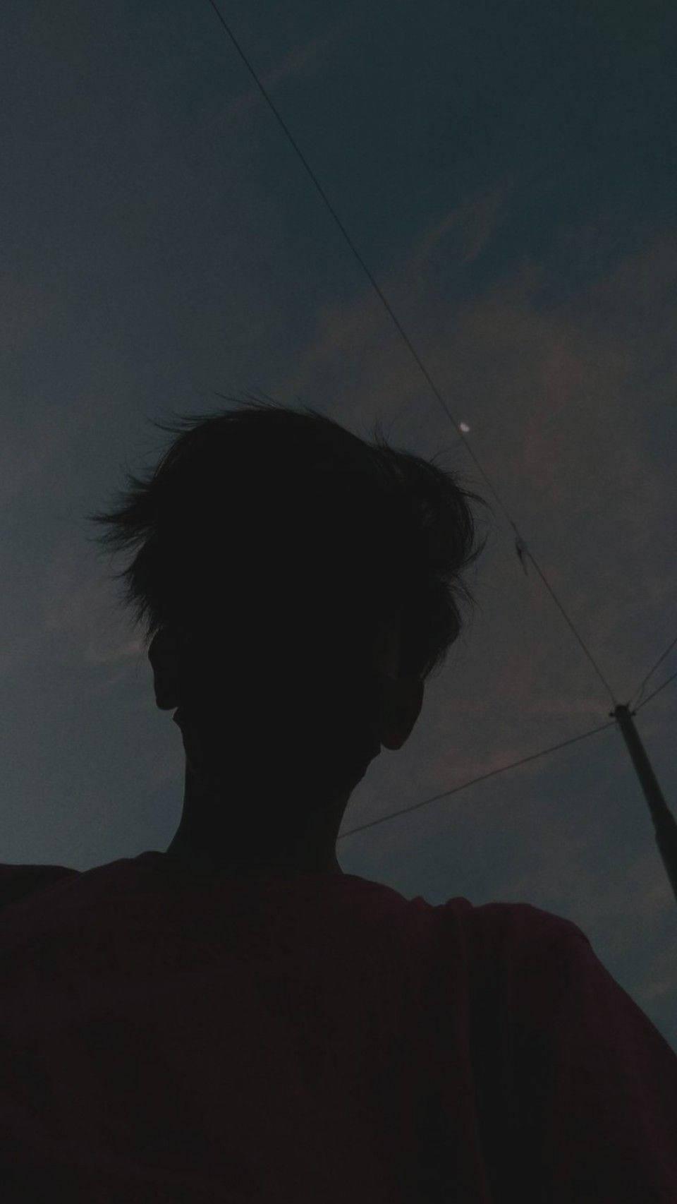 Silhouette Of Boy PFP Aesthetic Background — 960x1706 wallpaper