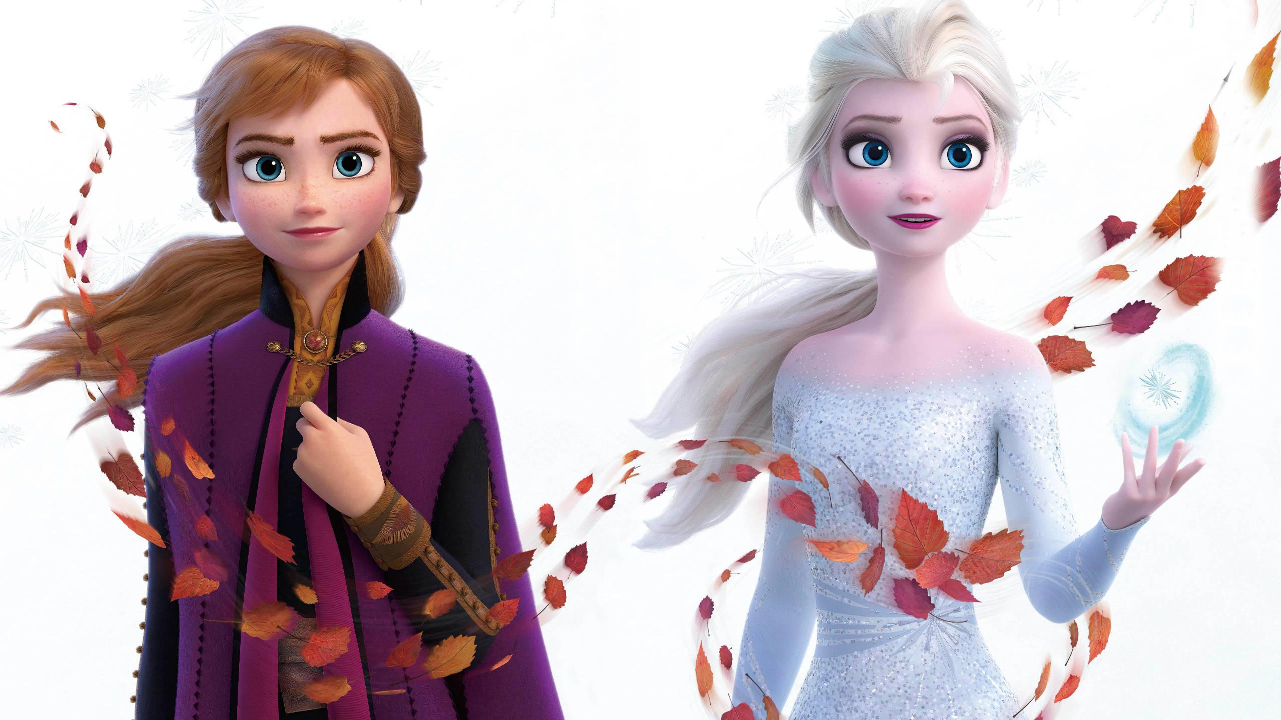 Sisters Tor the Heart: Elsa and Anna from the Movie Frozen — 2560x1440 wallpaper