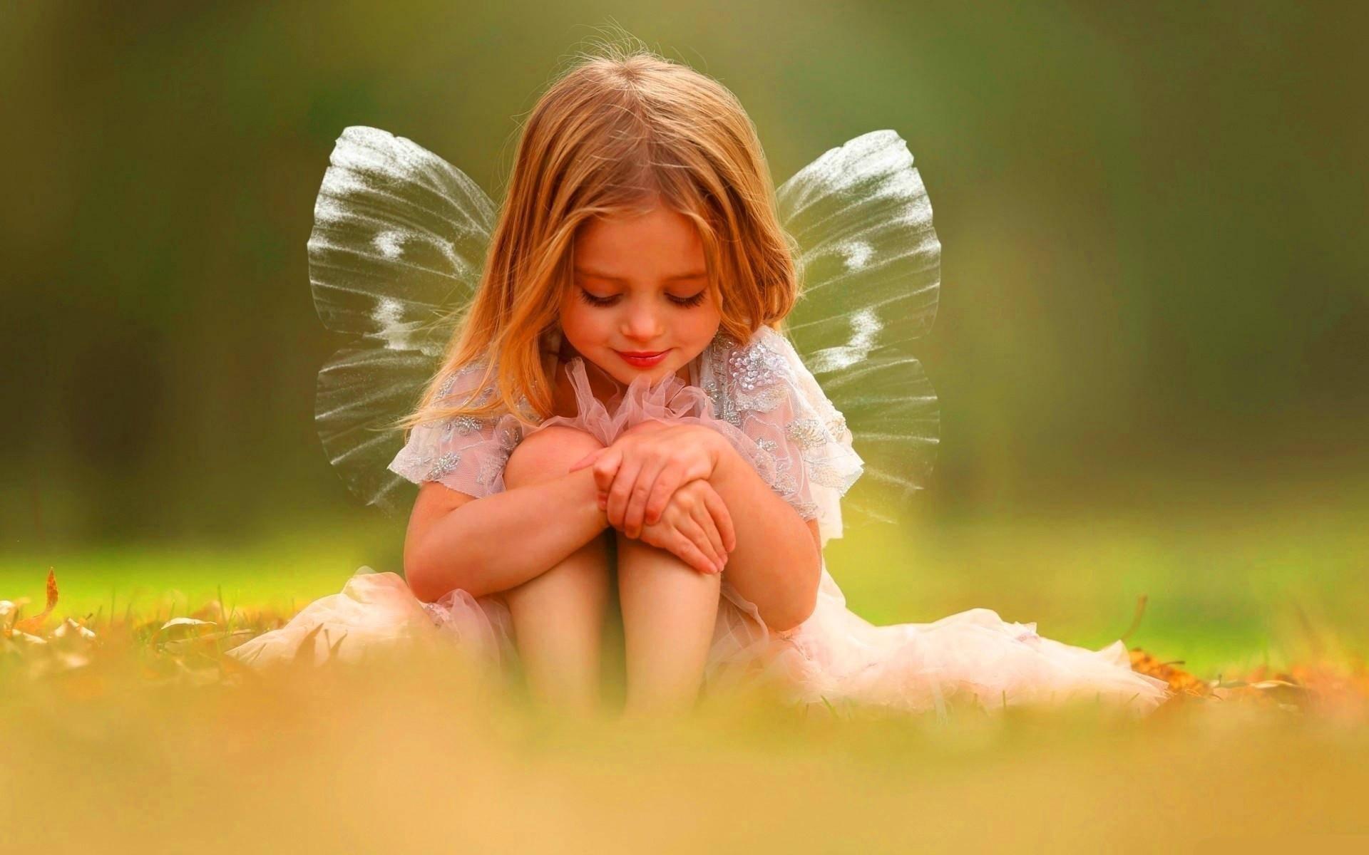 Sitting Fairy Girl Alone — 1920x1200 wallpaper