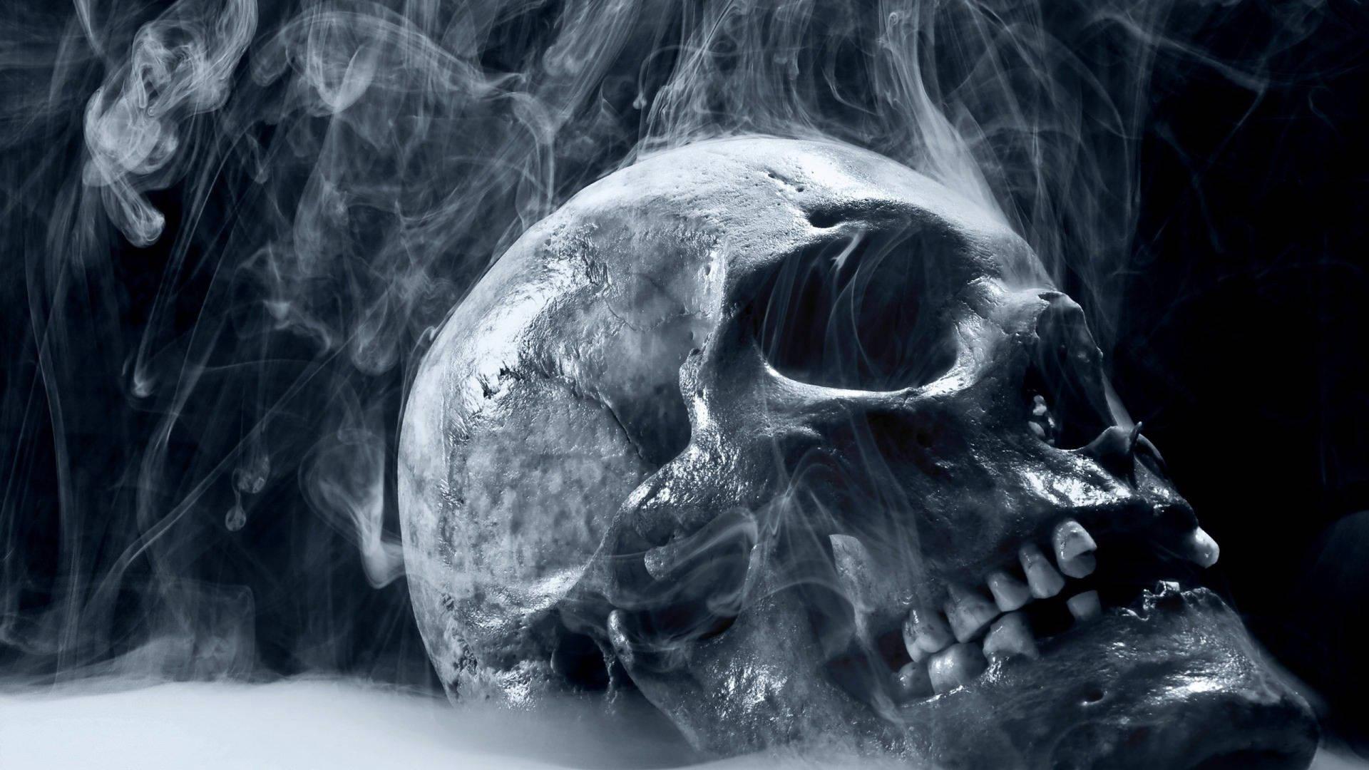 Skull With Smoke Scary Background — 1920x1080 wallpaper