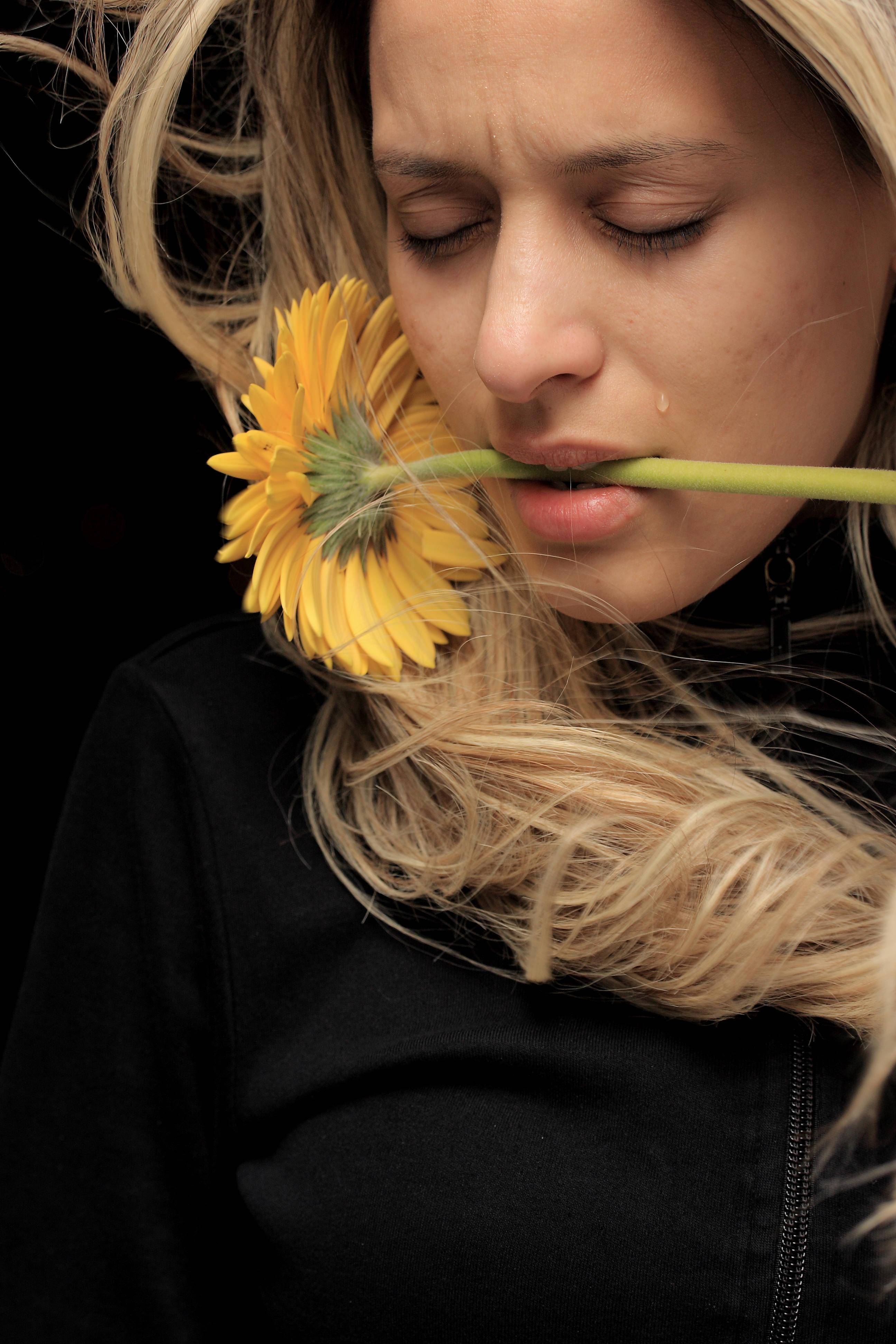 So Sad Woman With Sunflower — 2592x3888 wallpaper